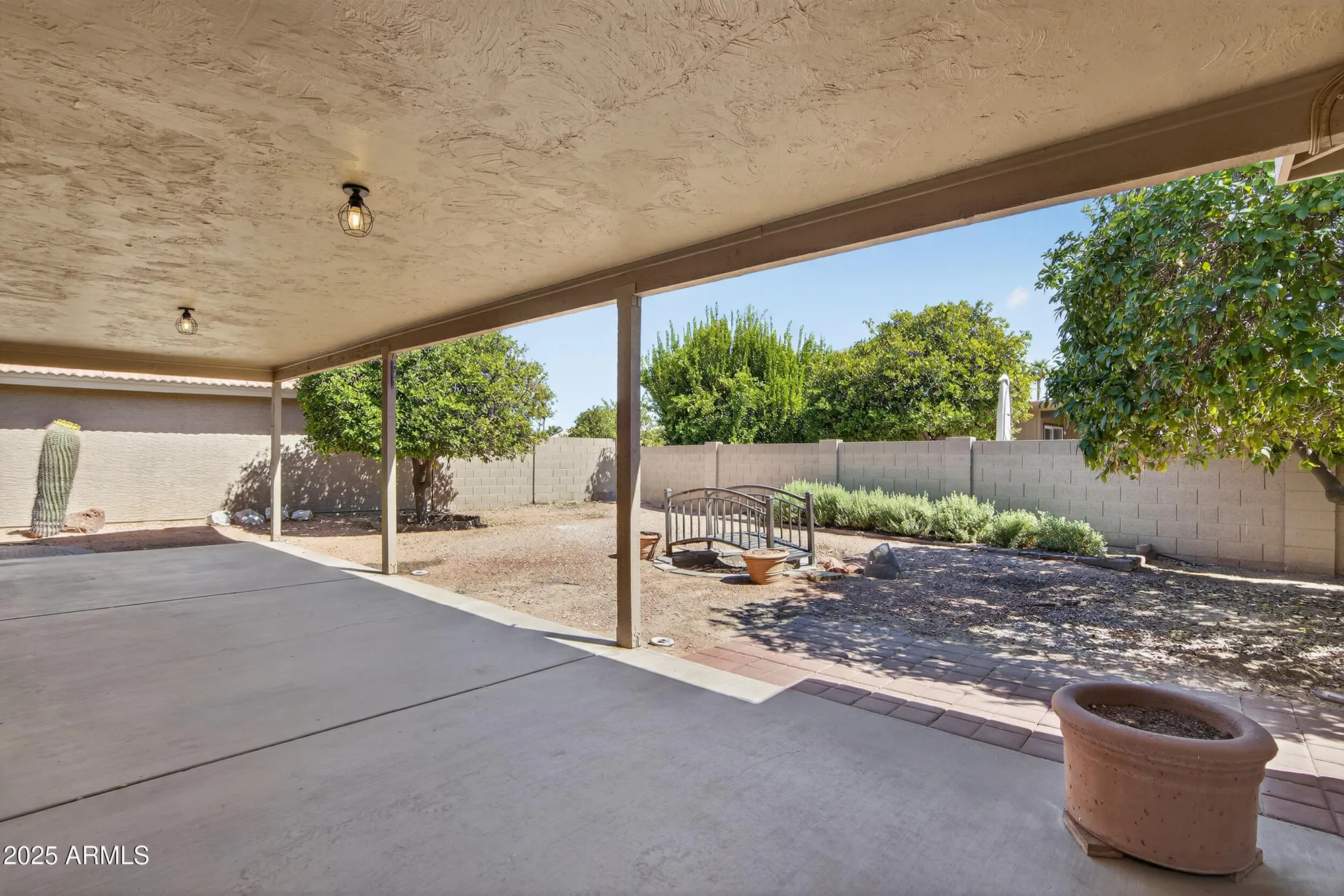 Property Slideshow image 46 of 62 | 26003 s cedarcrest dr, Sun Lakes, AZ, 85248