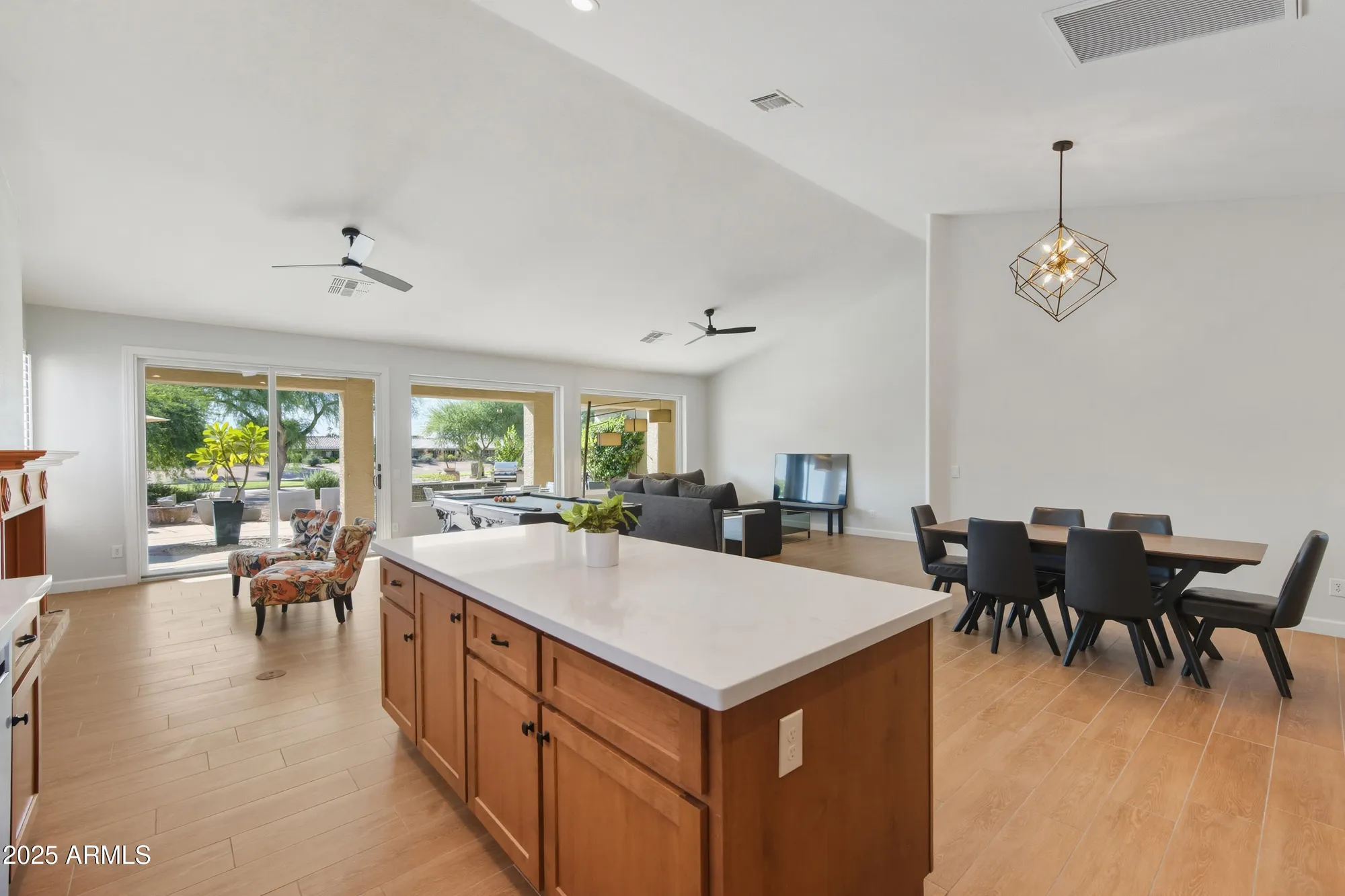 Property Slideshow image 15 of 37 | 24120 s stoney path dr, Sun Lakes, AZ, 85248