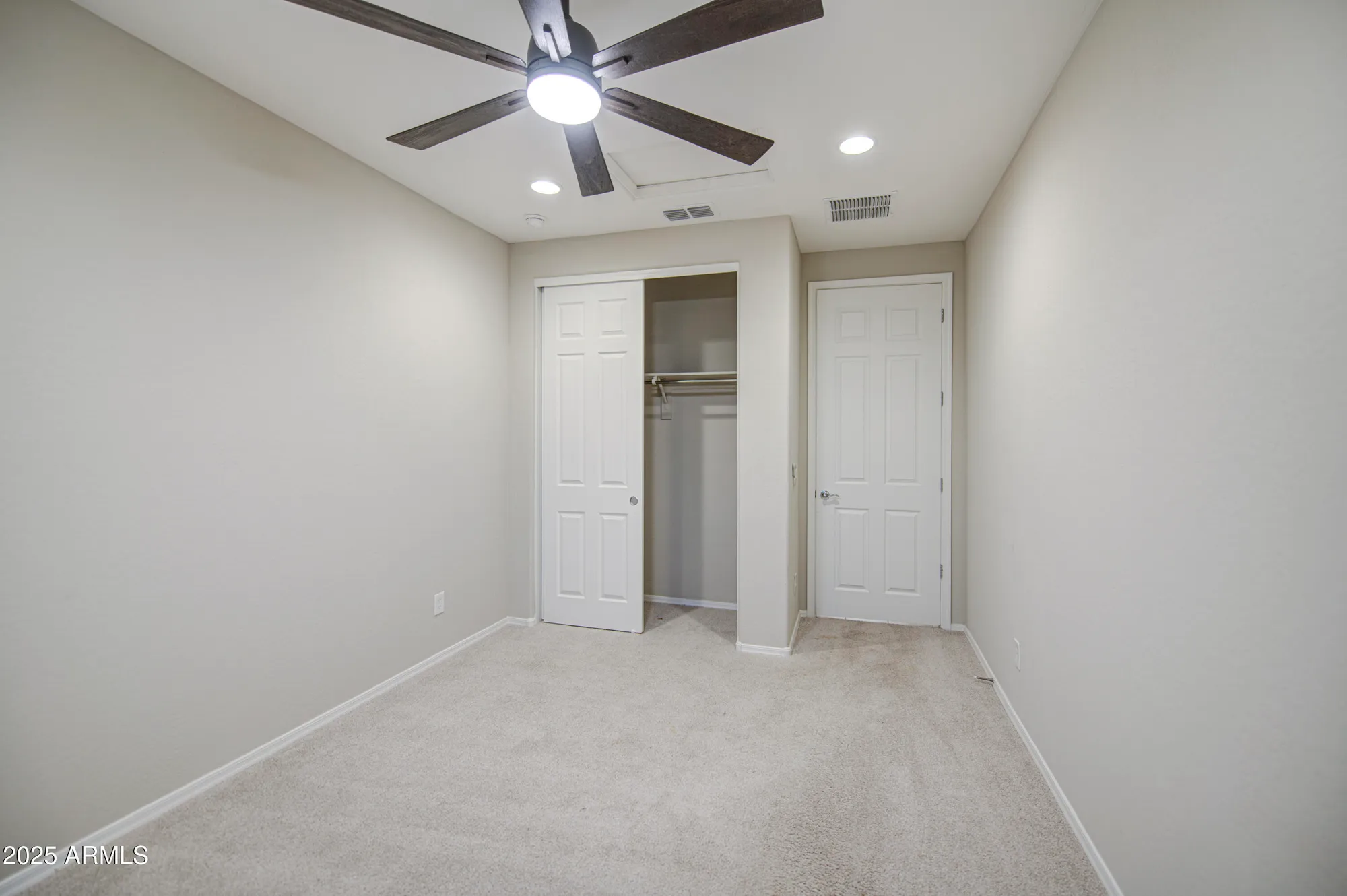 Property Slideshow image 20 of 37 | 21290 n 270th ave, Buckeye, AZ, 85396