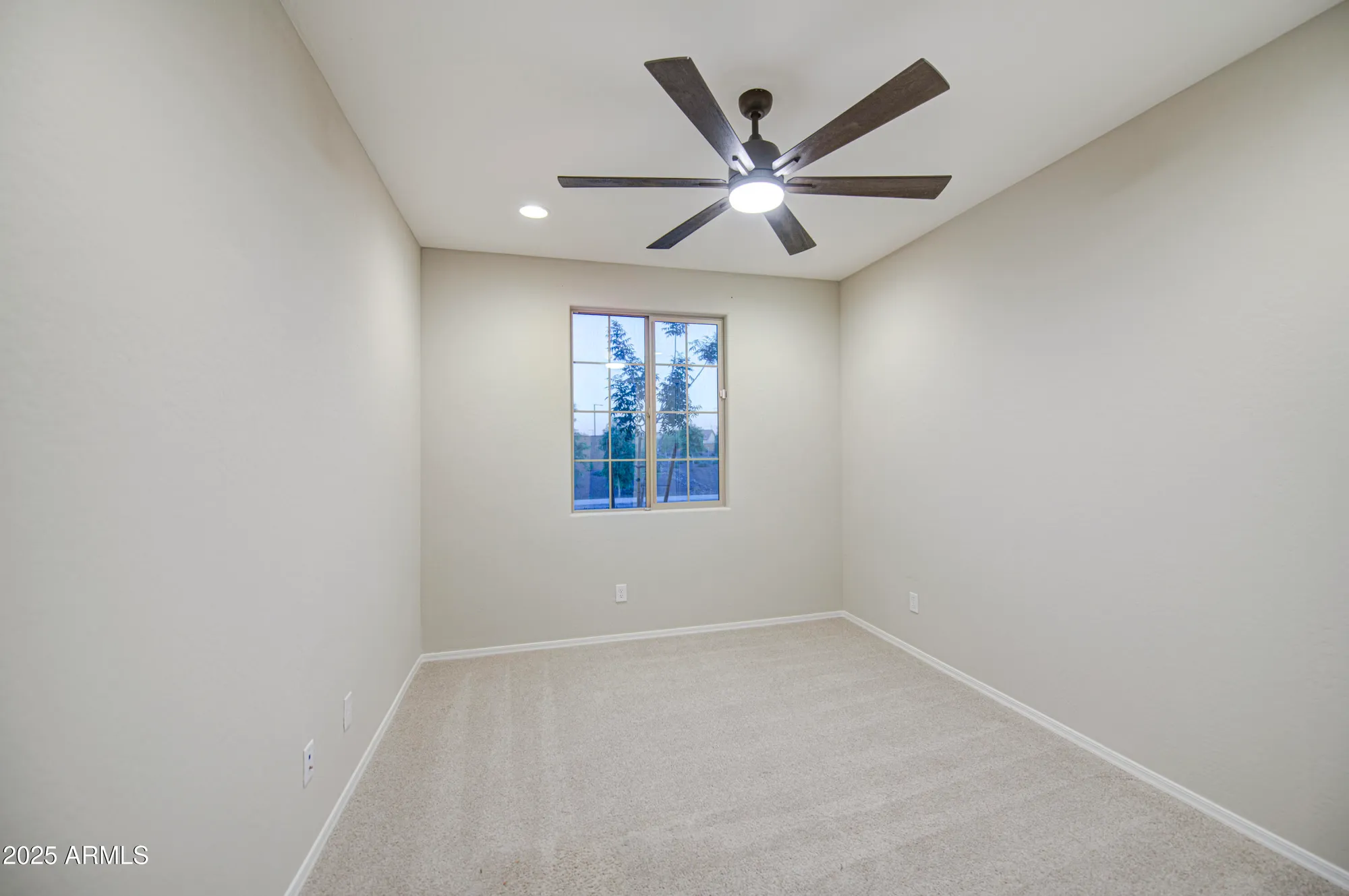 Property Slideshow image 19 of 37 | 21290 n 270th ave, Buckeye, AZ, 85396