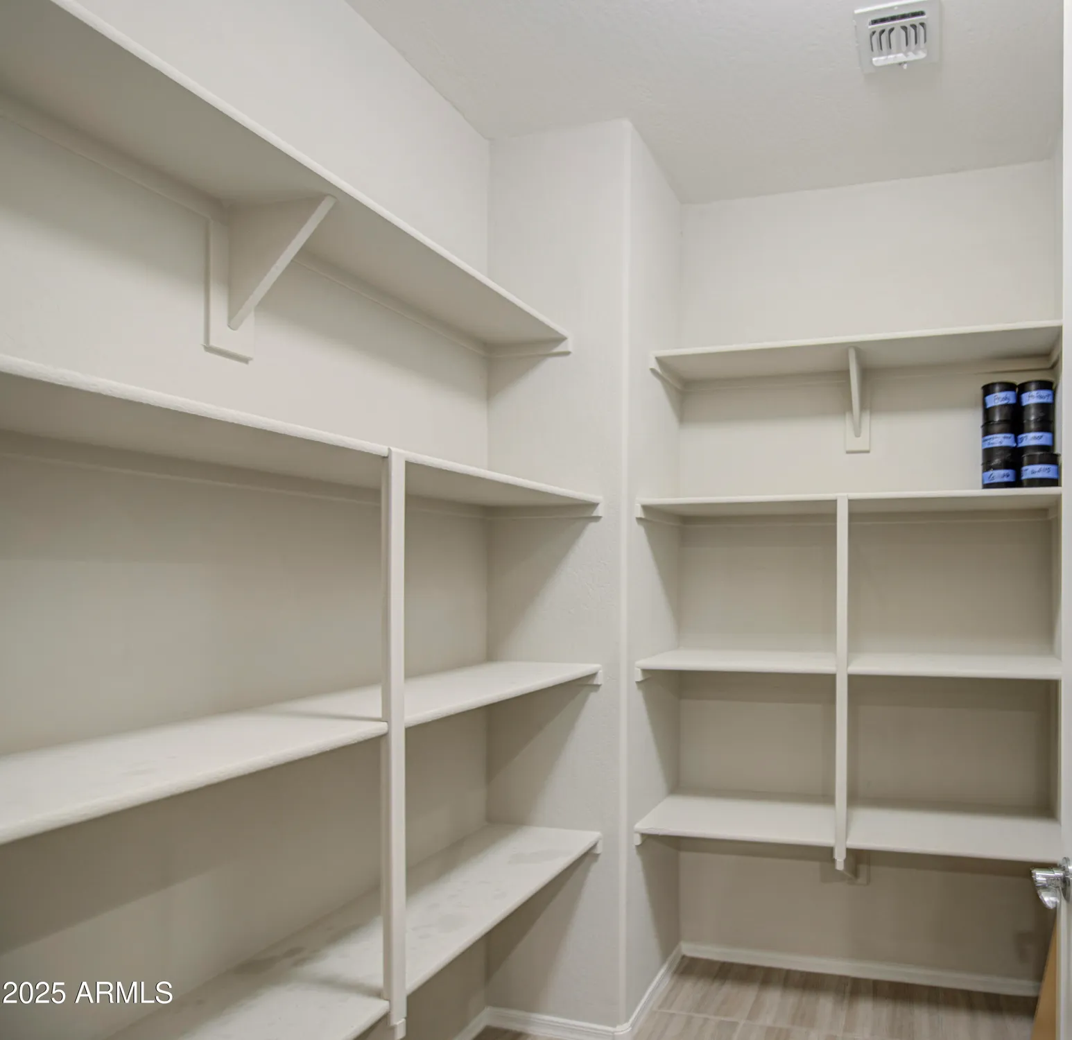 Property Slideshow image 18 of 37 | 21290 n 270th ave, Buckeye, AZ, 85396