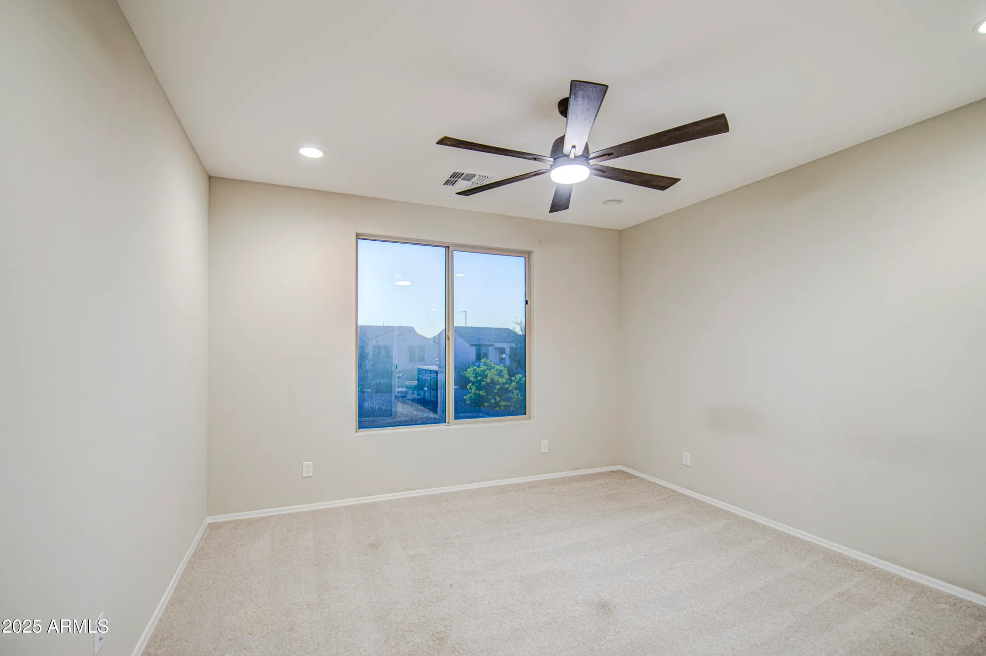 Property Slideshow image 30 of 37 | 21290 n 270th ave, Buckeye, AZ, 85396
