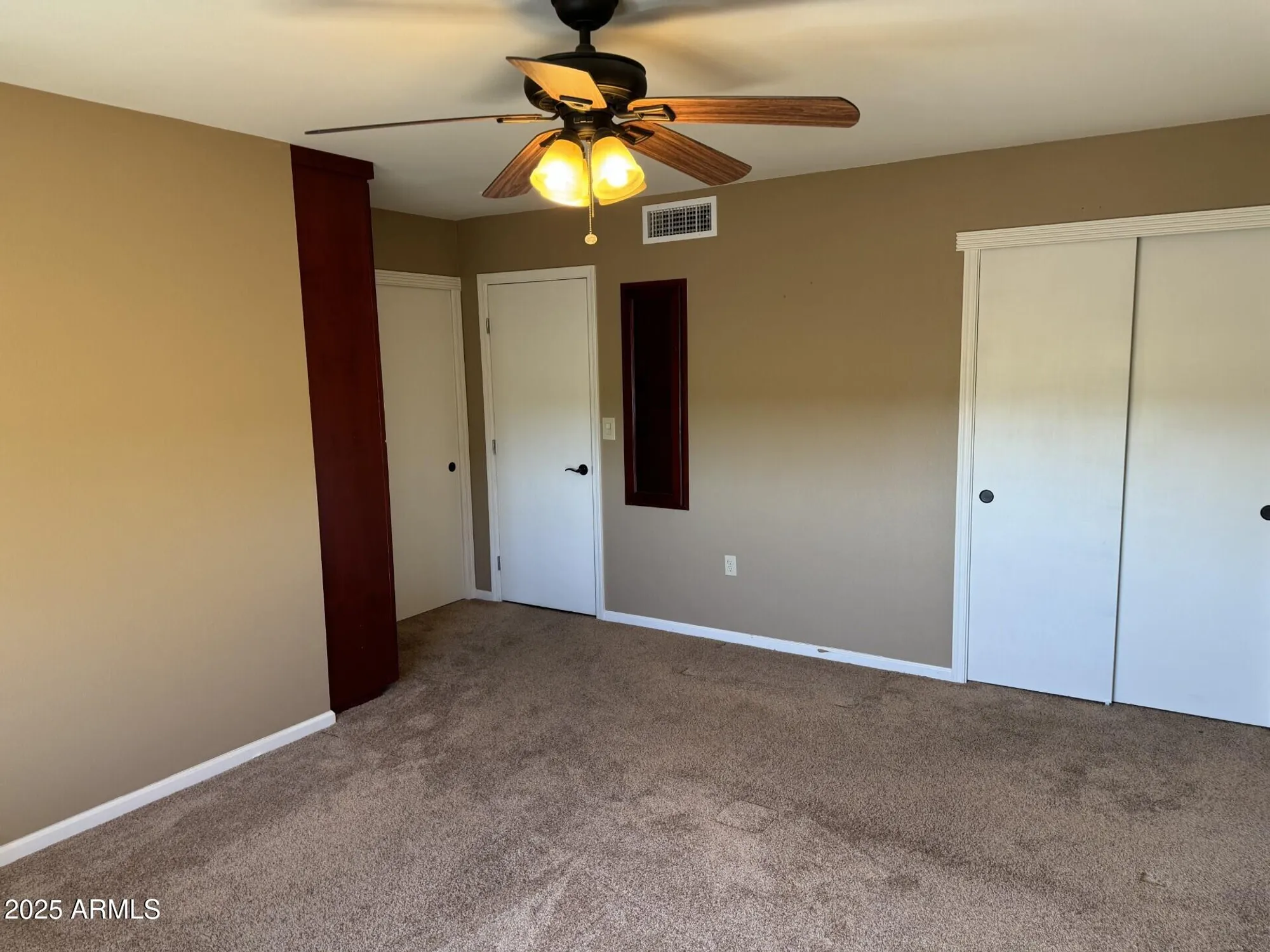 Property Slideshow image 8 of 22 | 10035 w riviera dr, Sun City, AZ, 85351