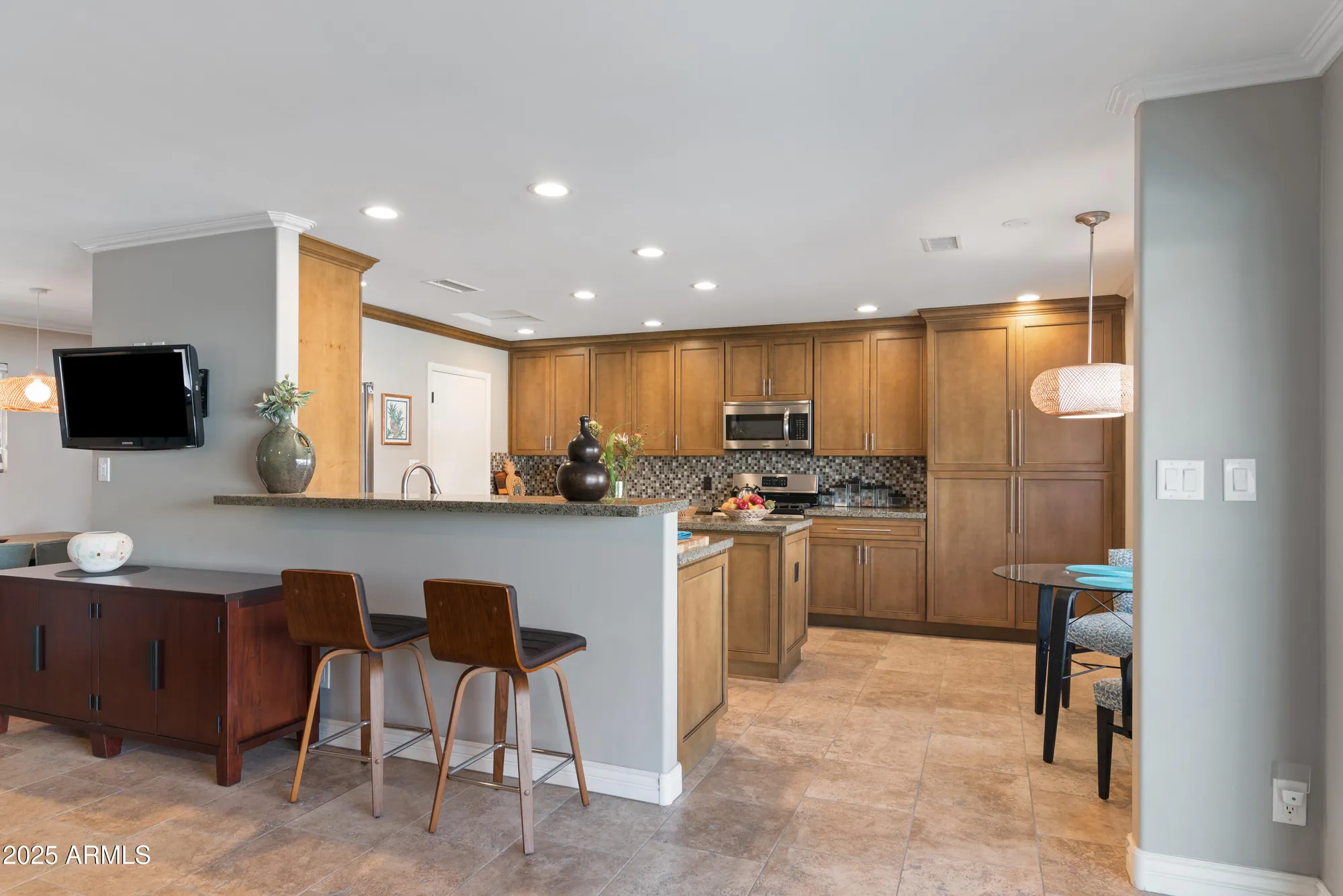 Property Slideshow image 6 of 28 | 7844 e coolidge st, Scottsdale, AZ, 85251