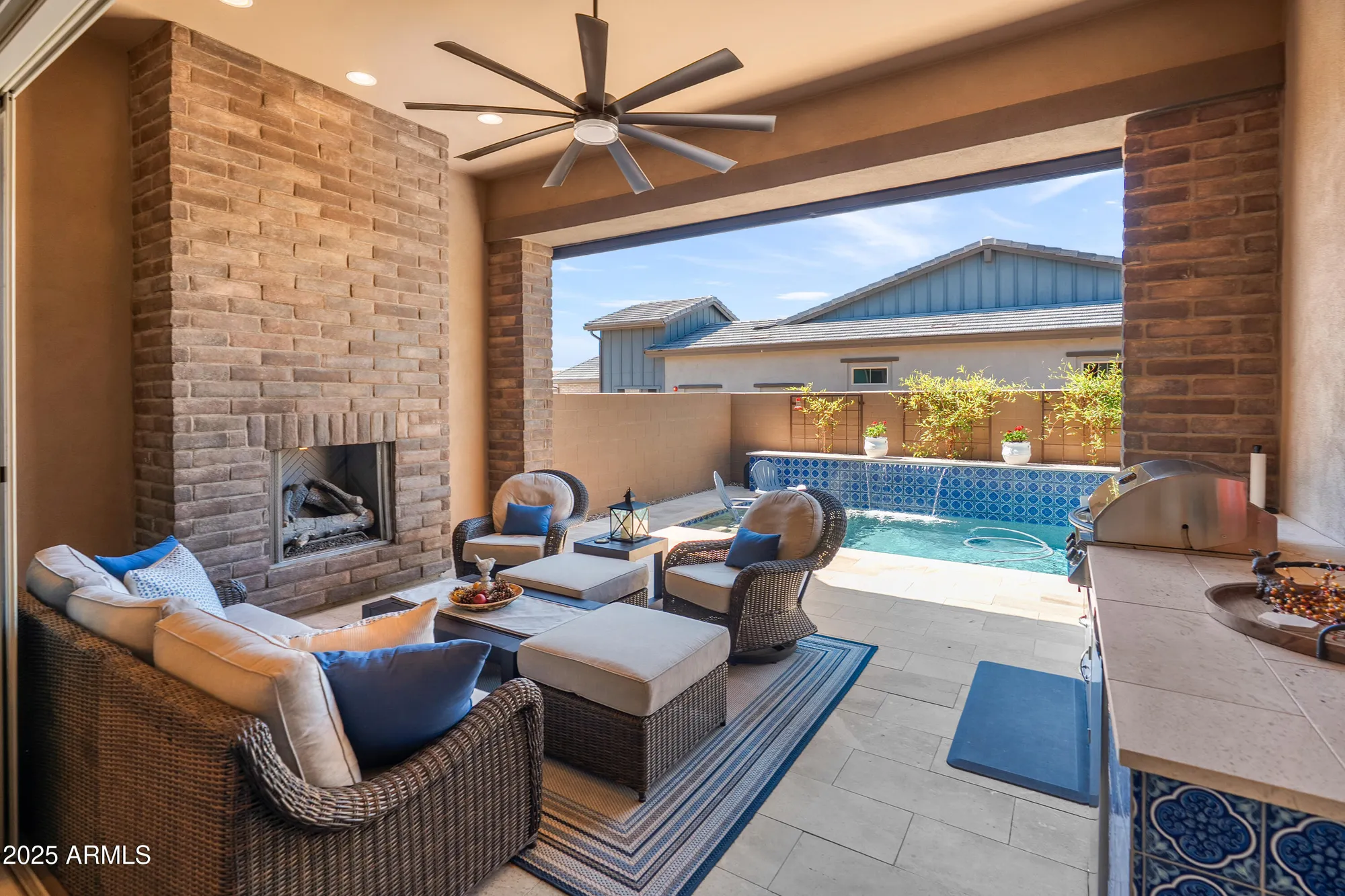 Property Slideshow image 4 of 26 | 32746 n 73rd way, Scottsdale, AZ, 85266