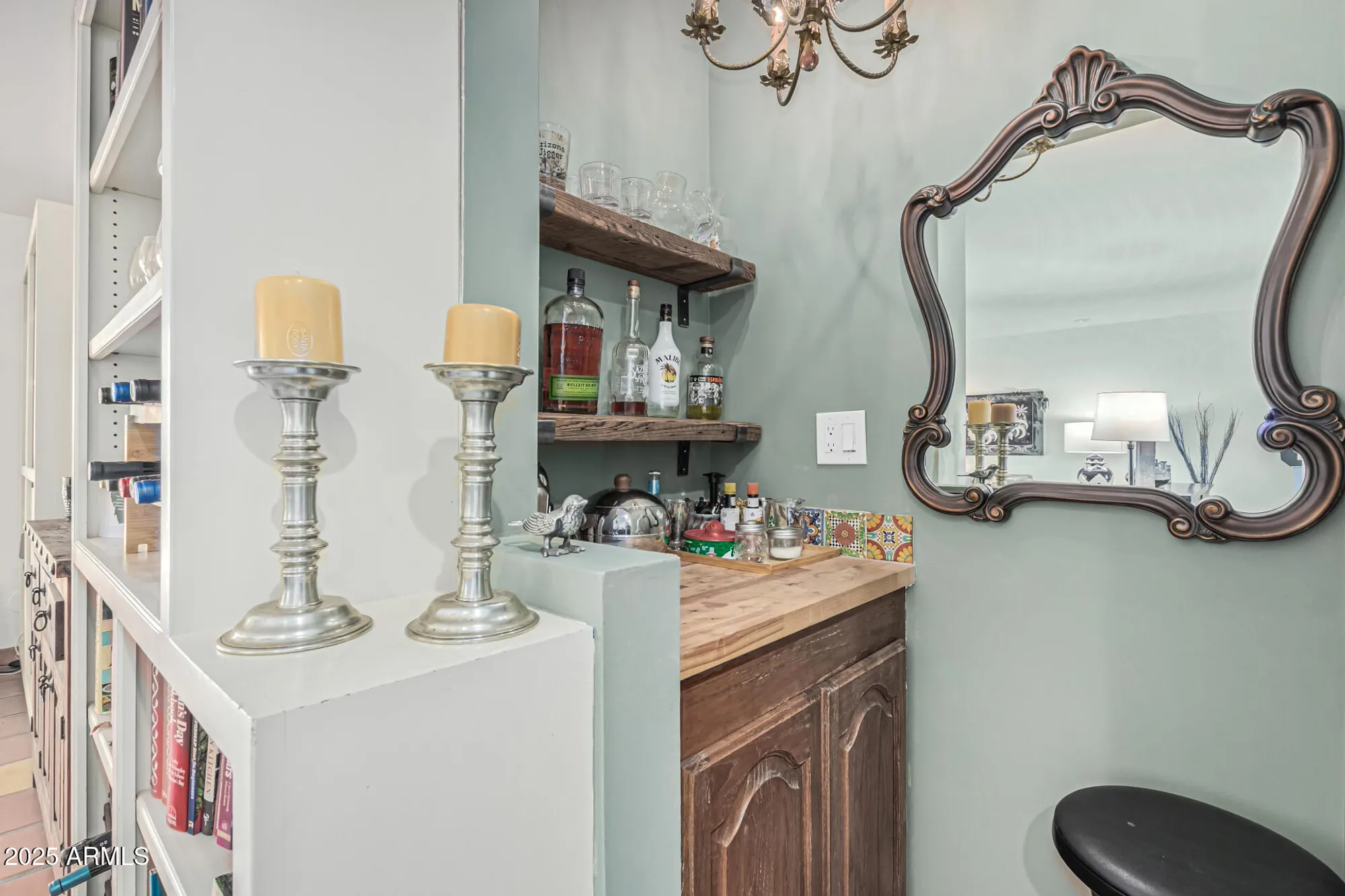 Property Slideshow image 7 of 29 | 7662 e northland dr, Scottsdale, AZ, 85251