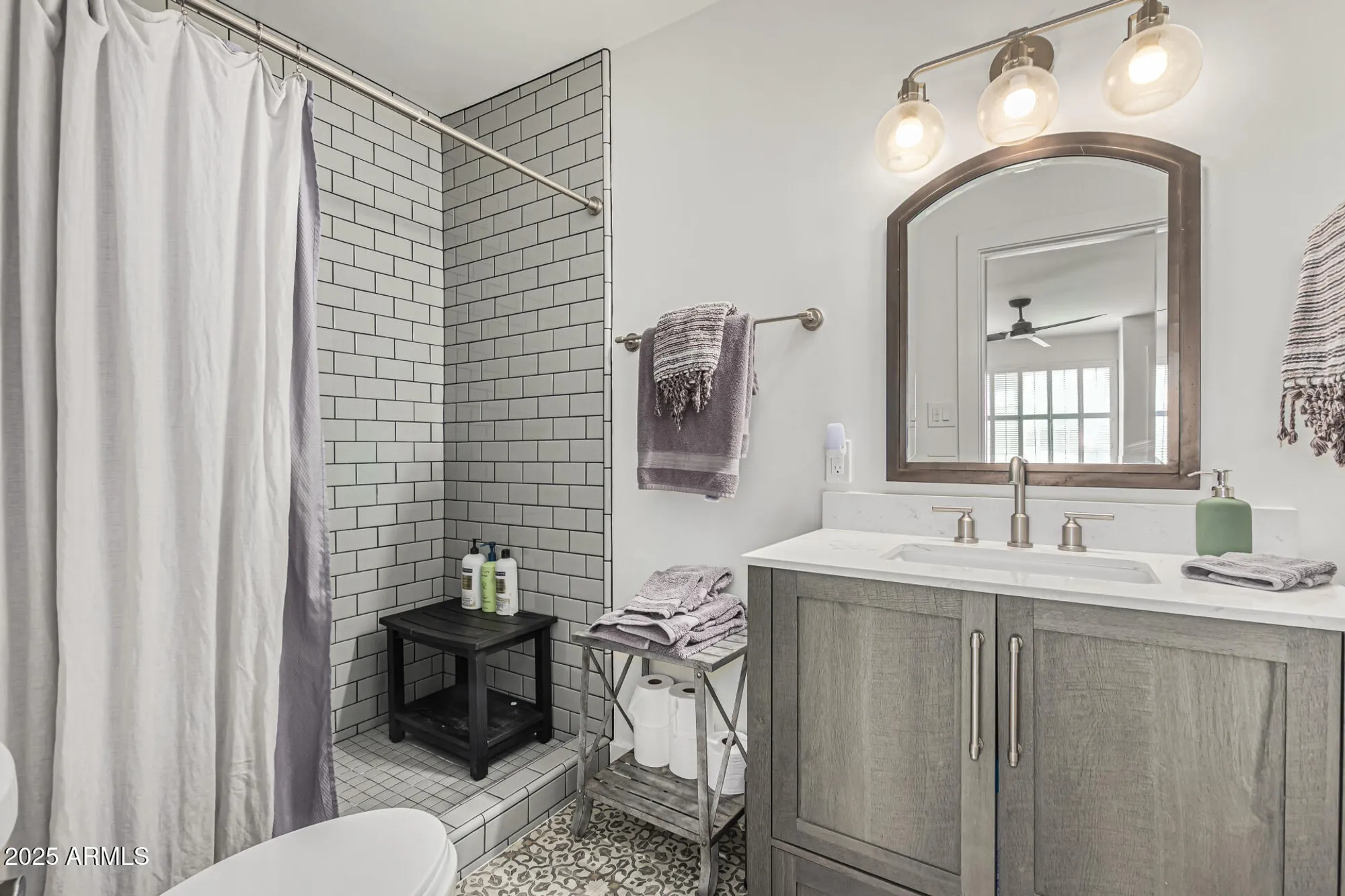 Property Slideshow image 21 of 29 | 7662 e northland dr, Scottsdale, AZ, 85251