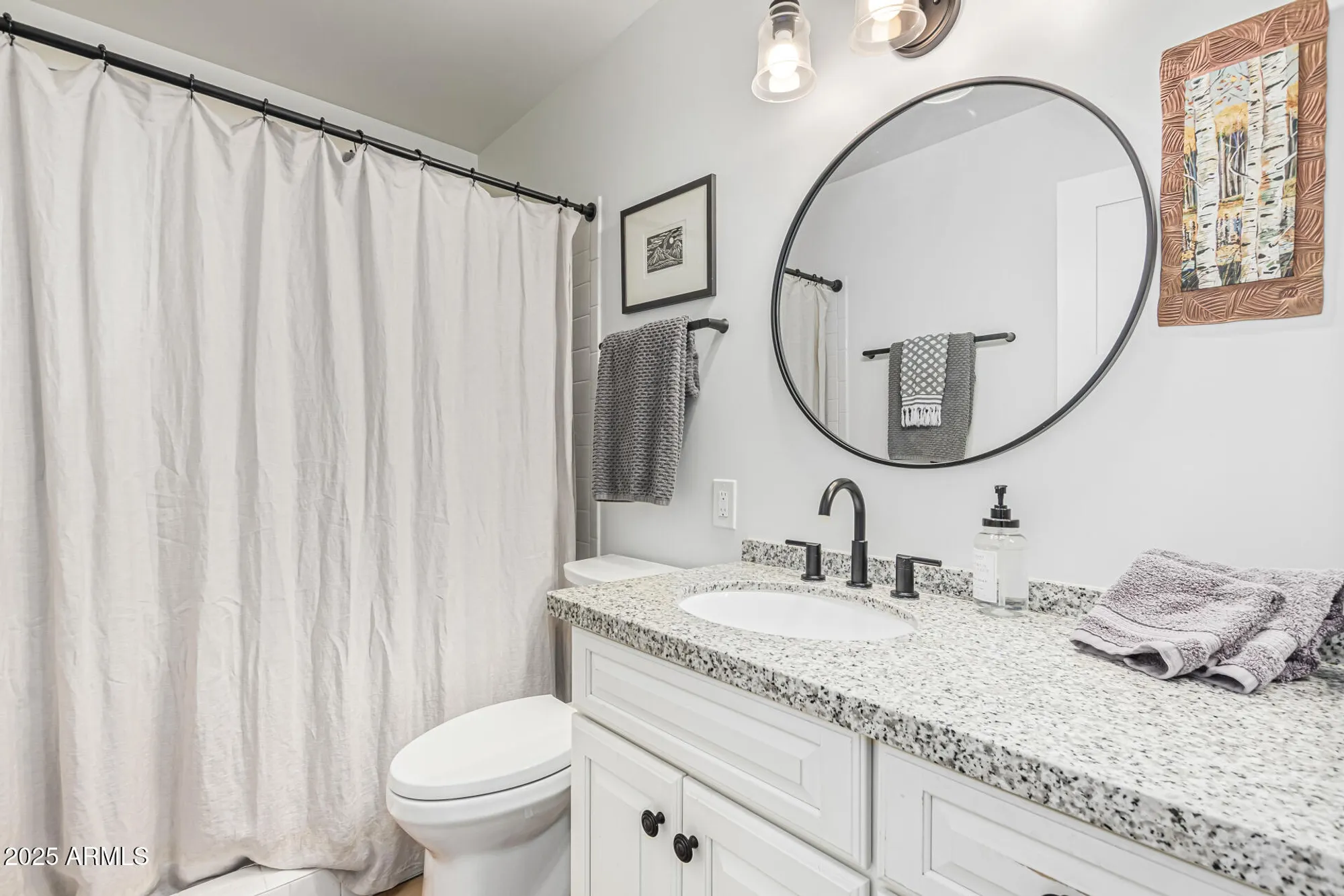 Property Slideshow image 13 of 29 | 7662 e northland dr, Scottsdale, AZ, 85251