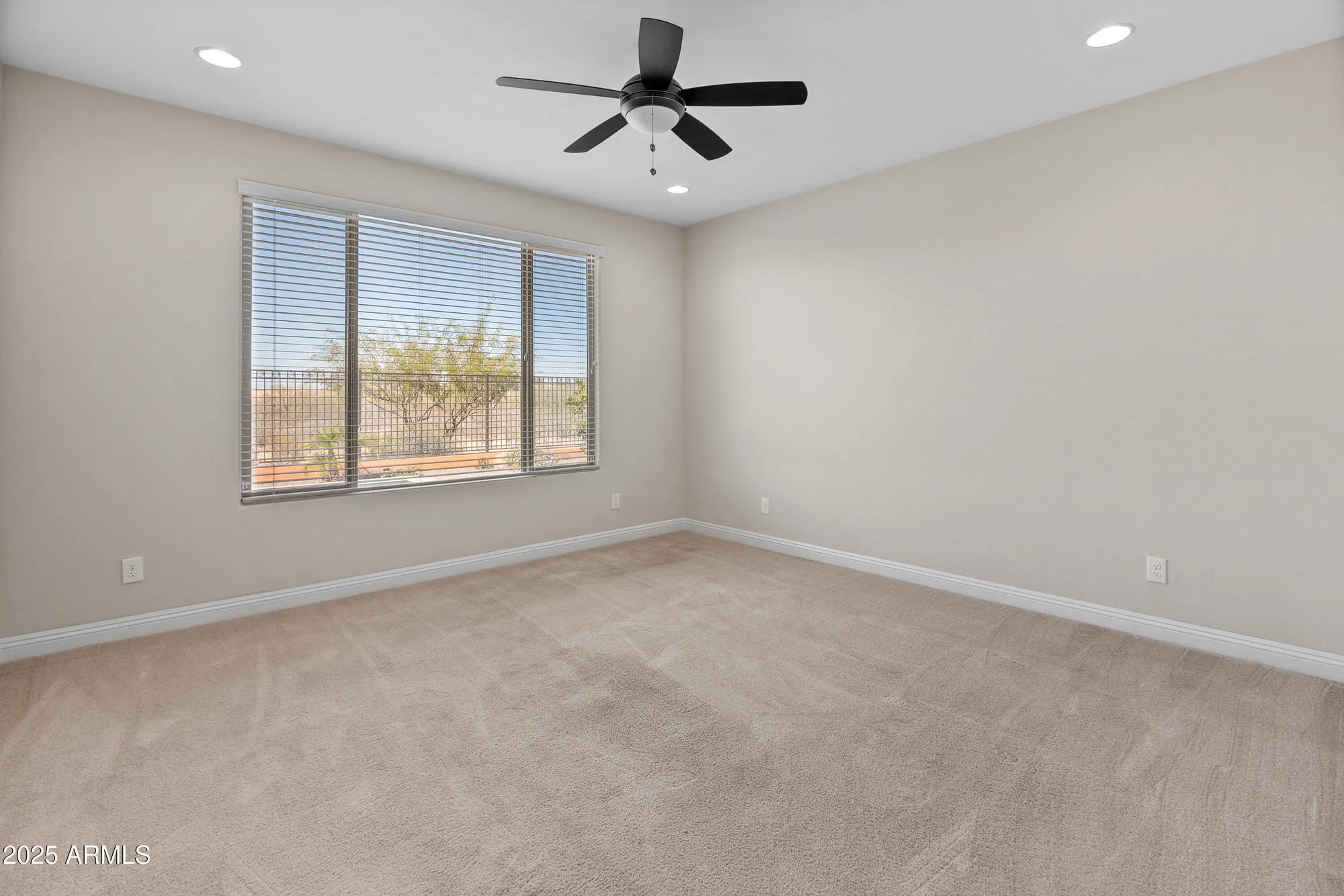 Property Slideshow image 14 of 46 | 20344 n wagner wash dr, Buckeye, AZ, 85396
