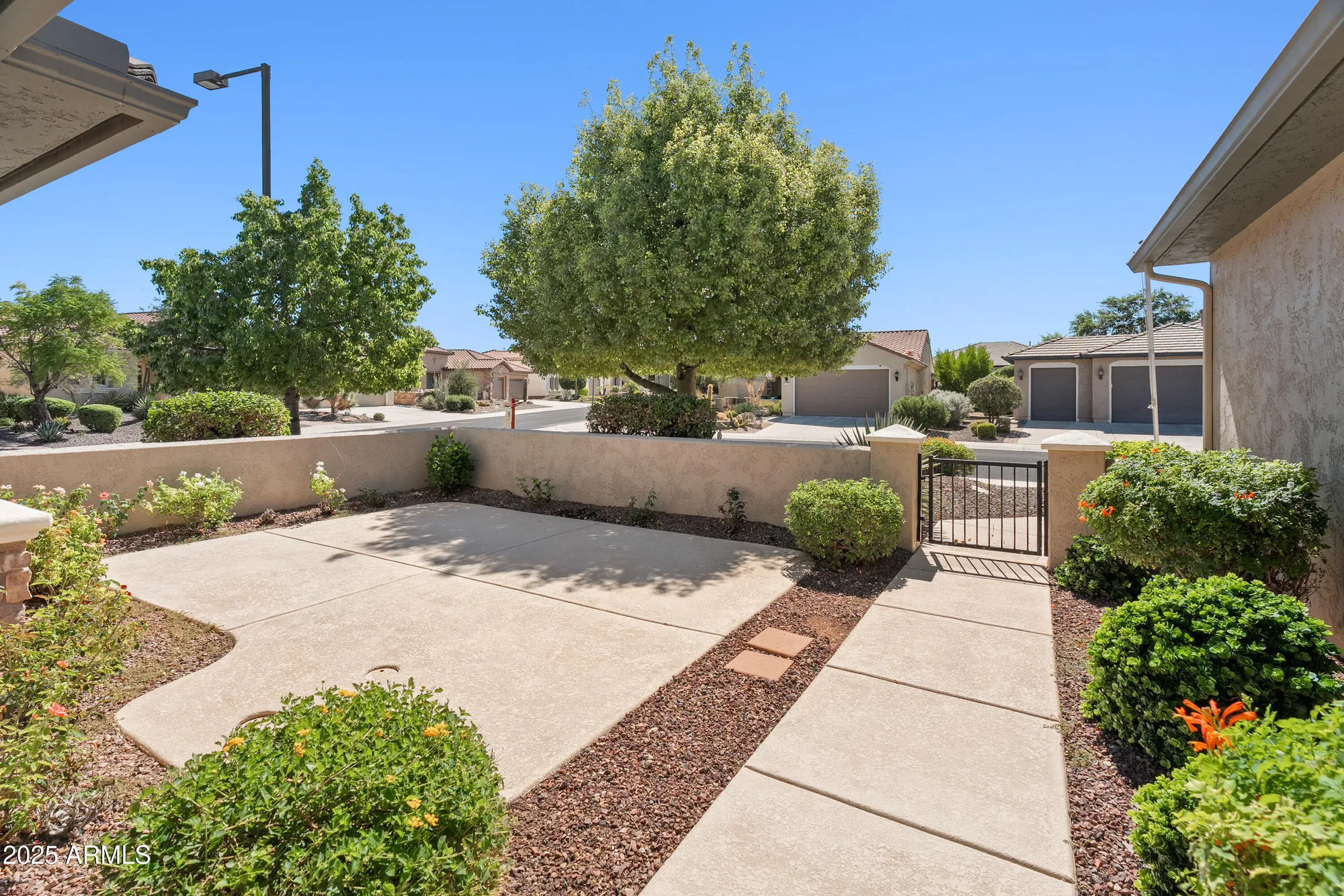 Property Slideshow image 5 of 40 | 26458 w yukon dr, Buckeye, AZ, 85396
