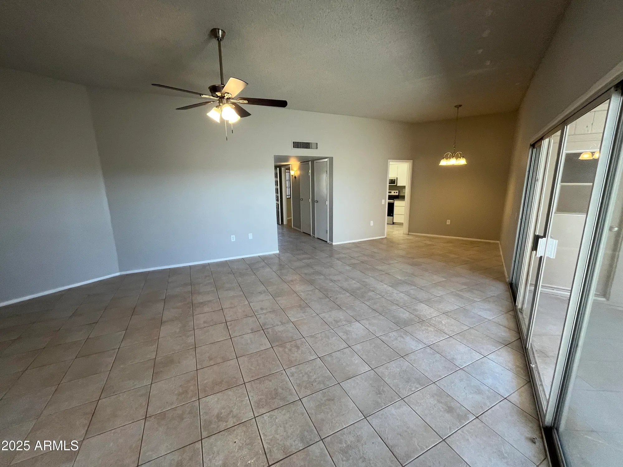 Property Slideshow image 7 of 17 | 16822 n boswell blvd, Sun City, AZ, 85351