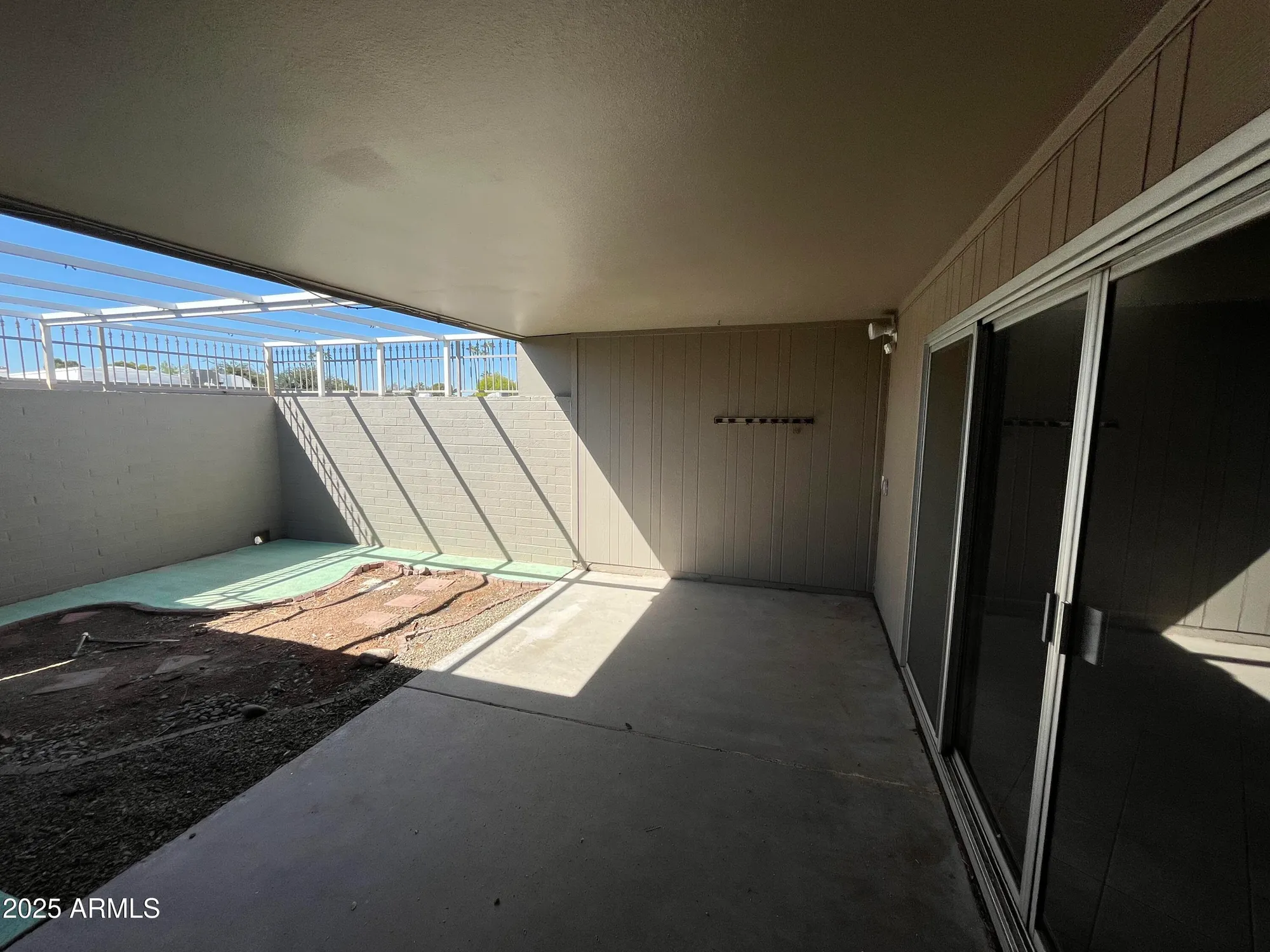 Property Slideshow image 15 of 17 | 16822 n boswell blvd, Sun City, AZ, 85351