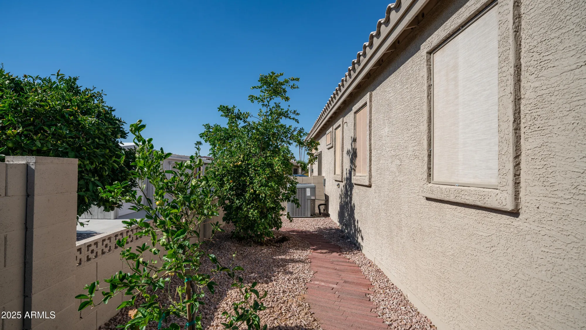 Property Slideshow image 20 of 49 | 5809 e leland st, Mesa, AZ, 85215