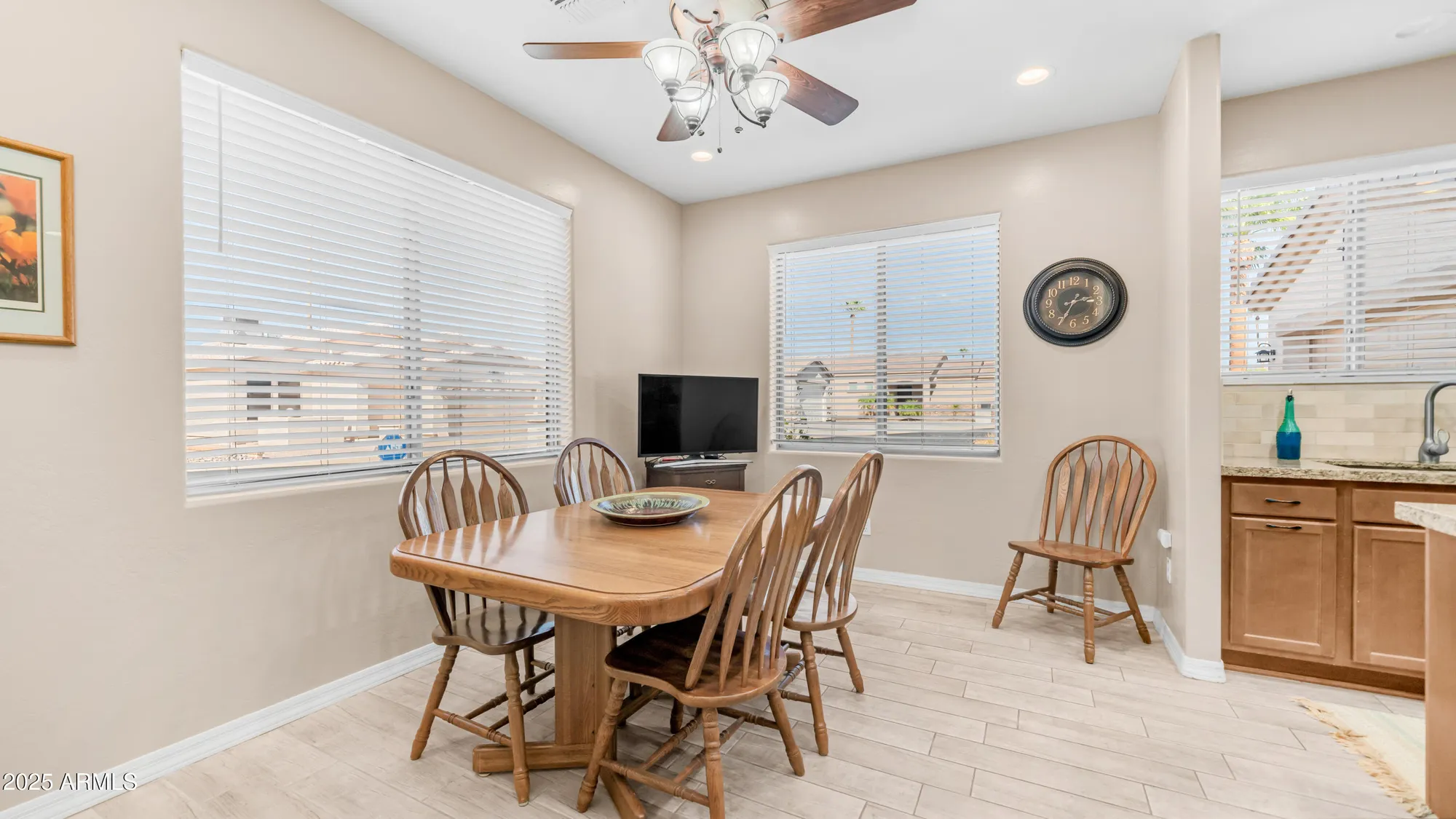 Property Slideshow image 24 of 49 | 5809 e leland st, Mesa, AZ, 85215