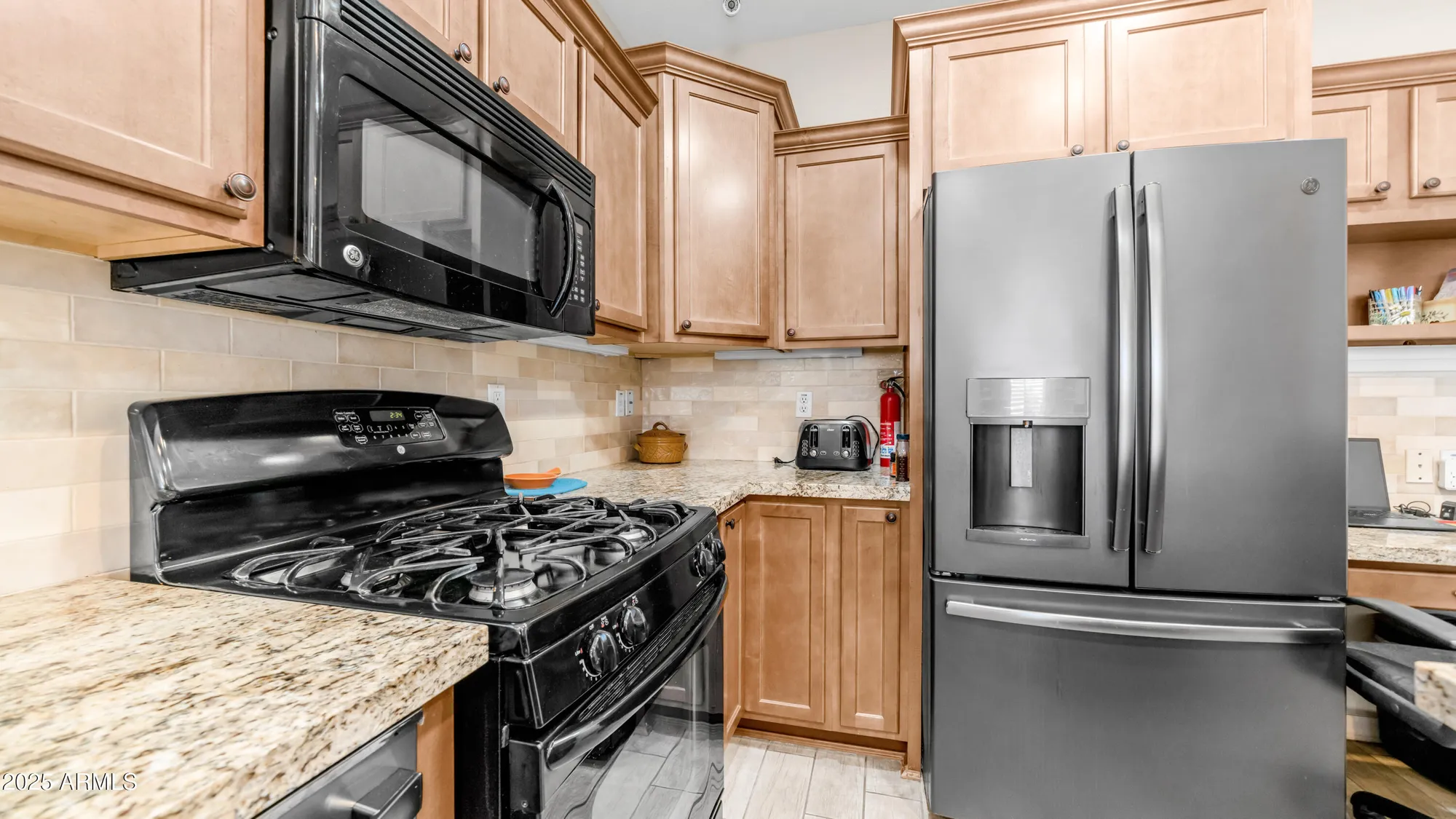 Property Slideshow image 6 of 49 | 5809 e leland st, Mesa, AZ, 85215