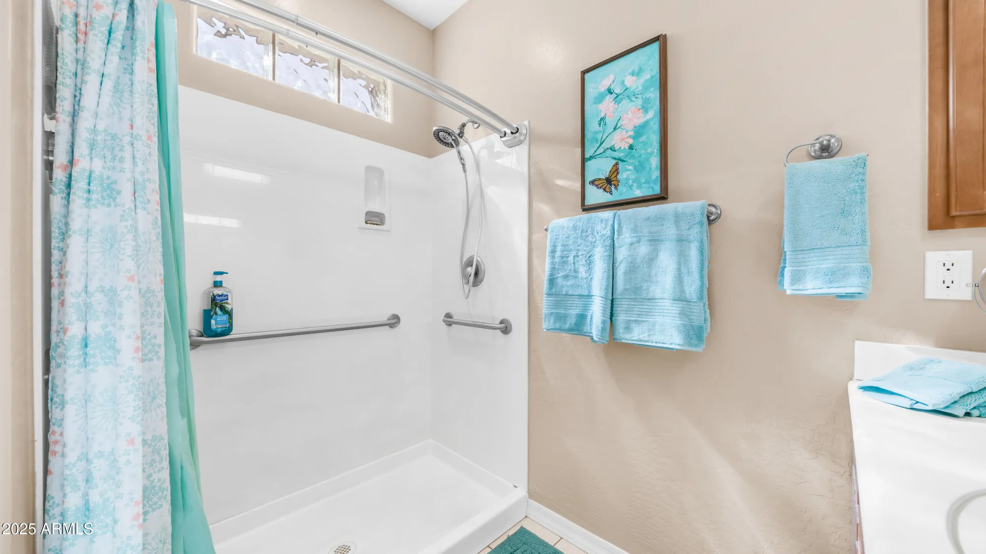 Property Slideshow image 14 of 49 | 5809 e leland st, Mesa, AZ, 85215