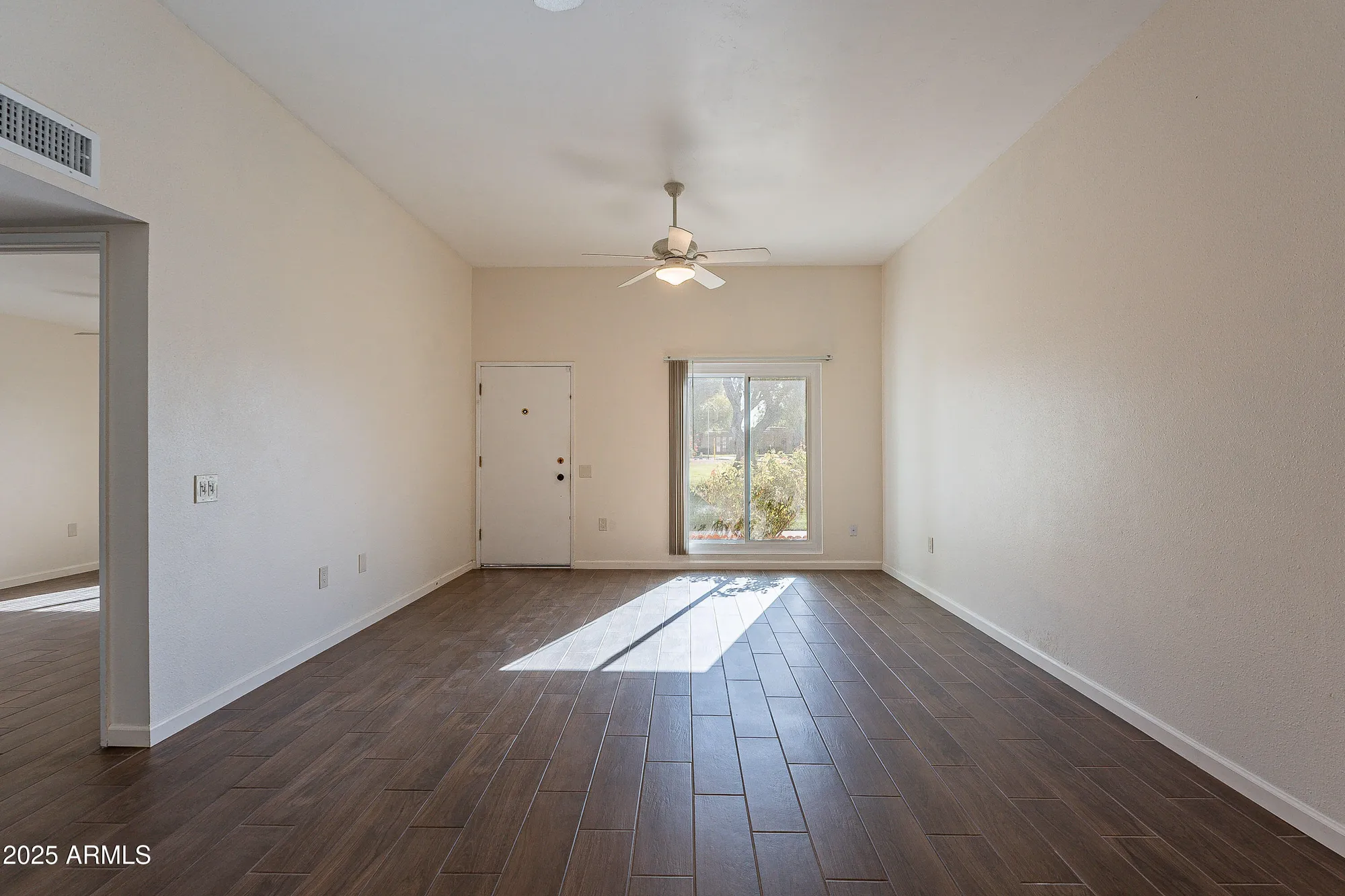 Property Slideshow image 3 of 22 | 14226 n newcastle dr, Sun City, AZ, 85351
