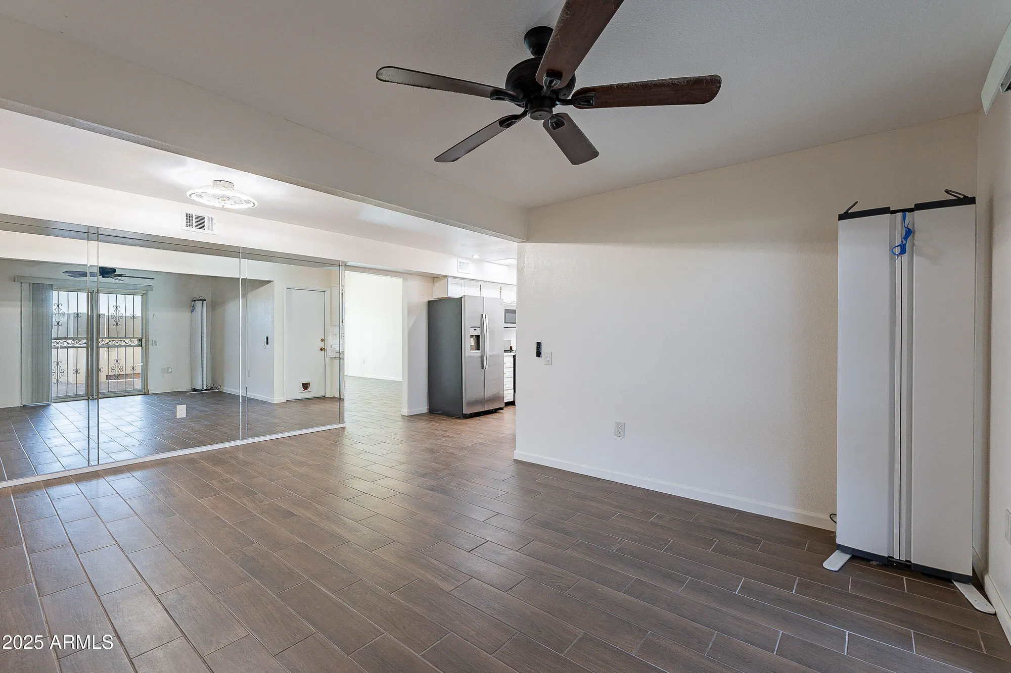 Property Slideshow image 10 of 22 | 14226 n newcastle dr, Sun City, AZ, 85351