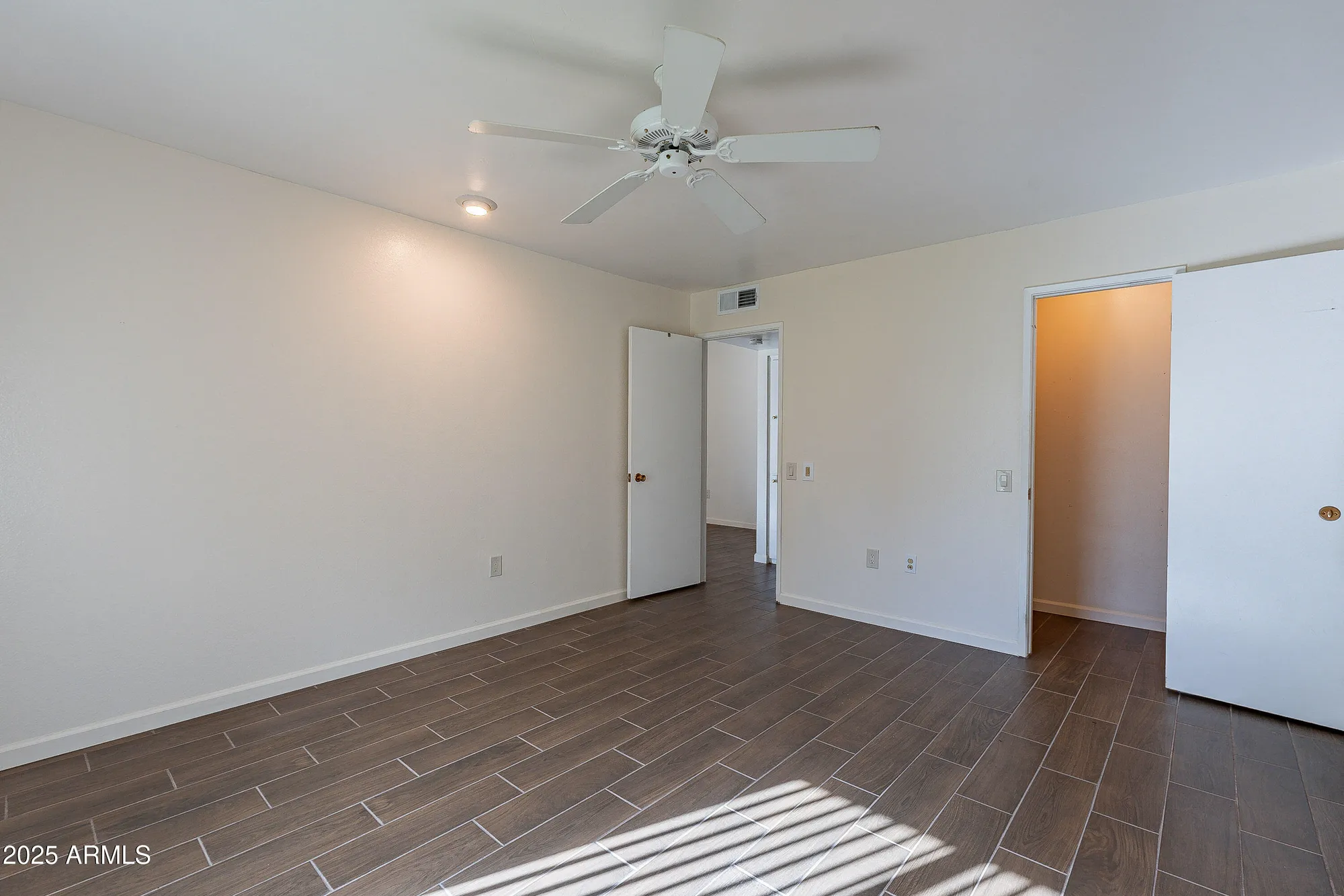 Property Slideshow image 13 of 22 | 14226 n newcastle dr, Sun City, AZ, 85351