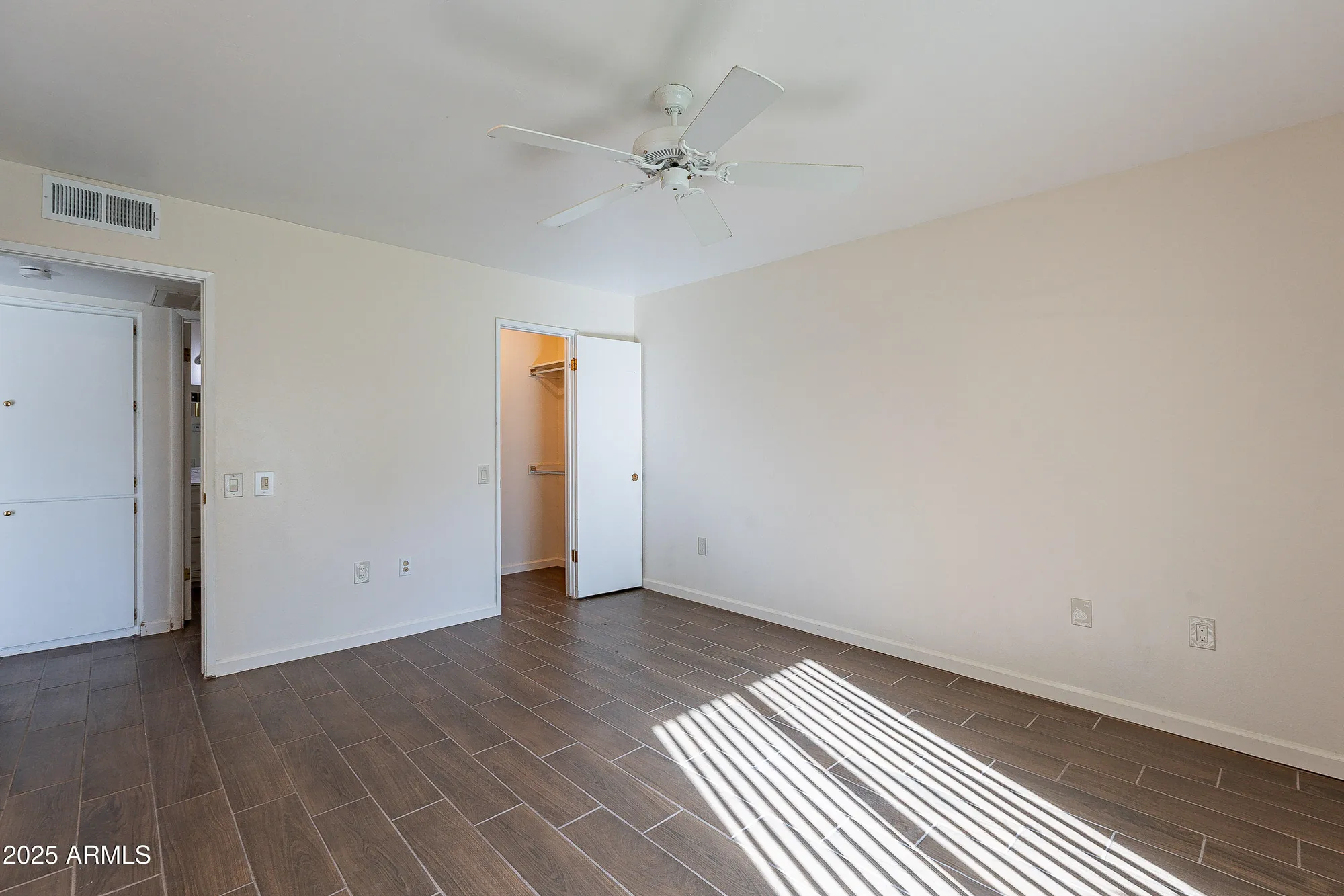 Property Slideshow image 15 of 22 | 14226 n newcastle dr, Sun City, AZ, 85351