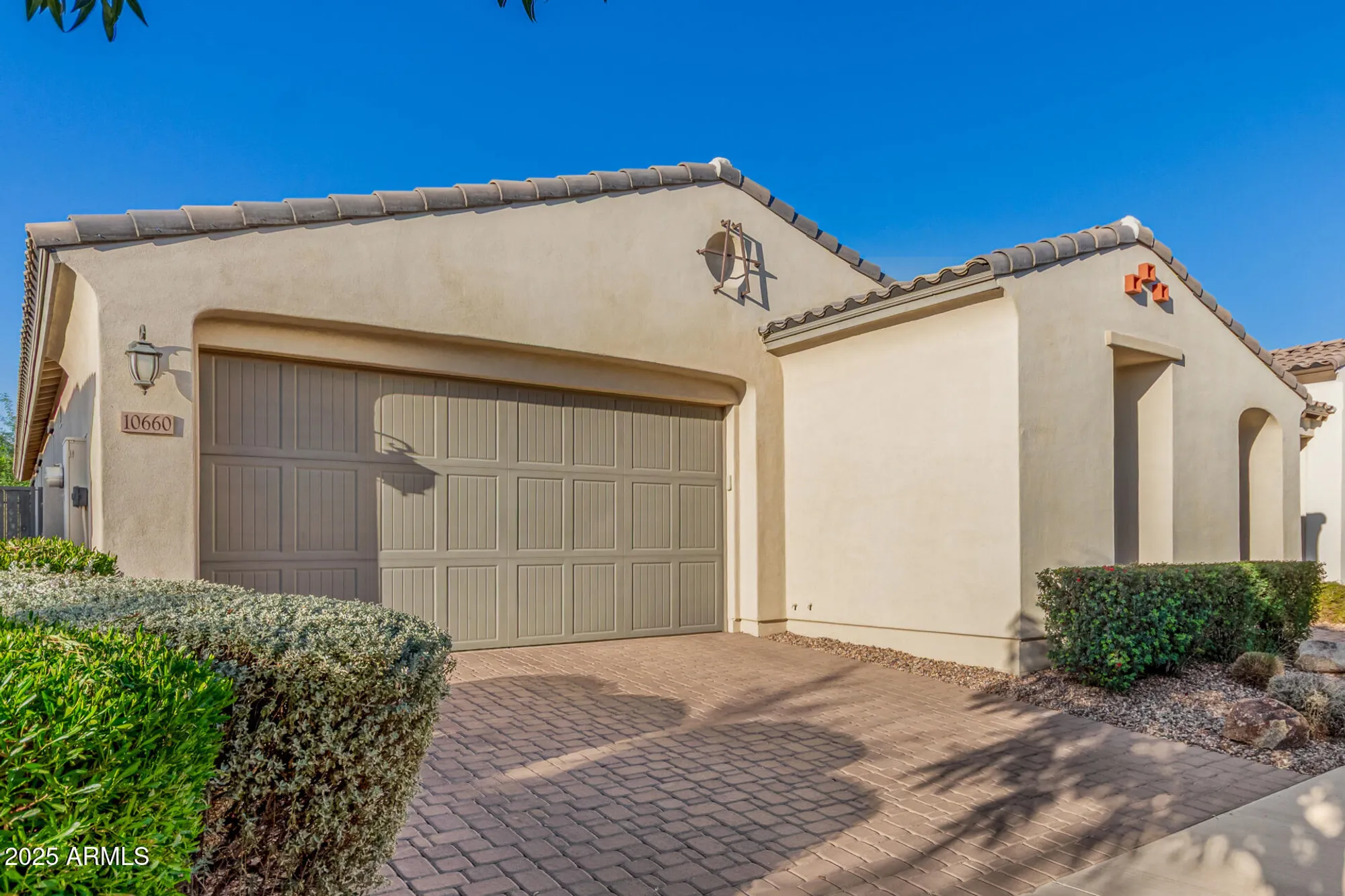 Property Slideshow image 9 of 32 | 10660 e twister ave, Mesa, AZ, 85212