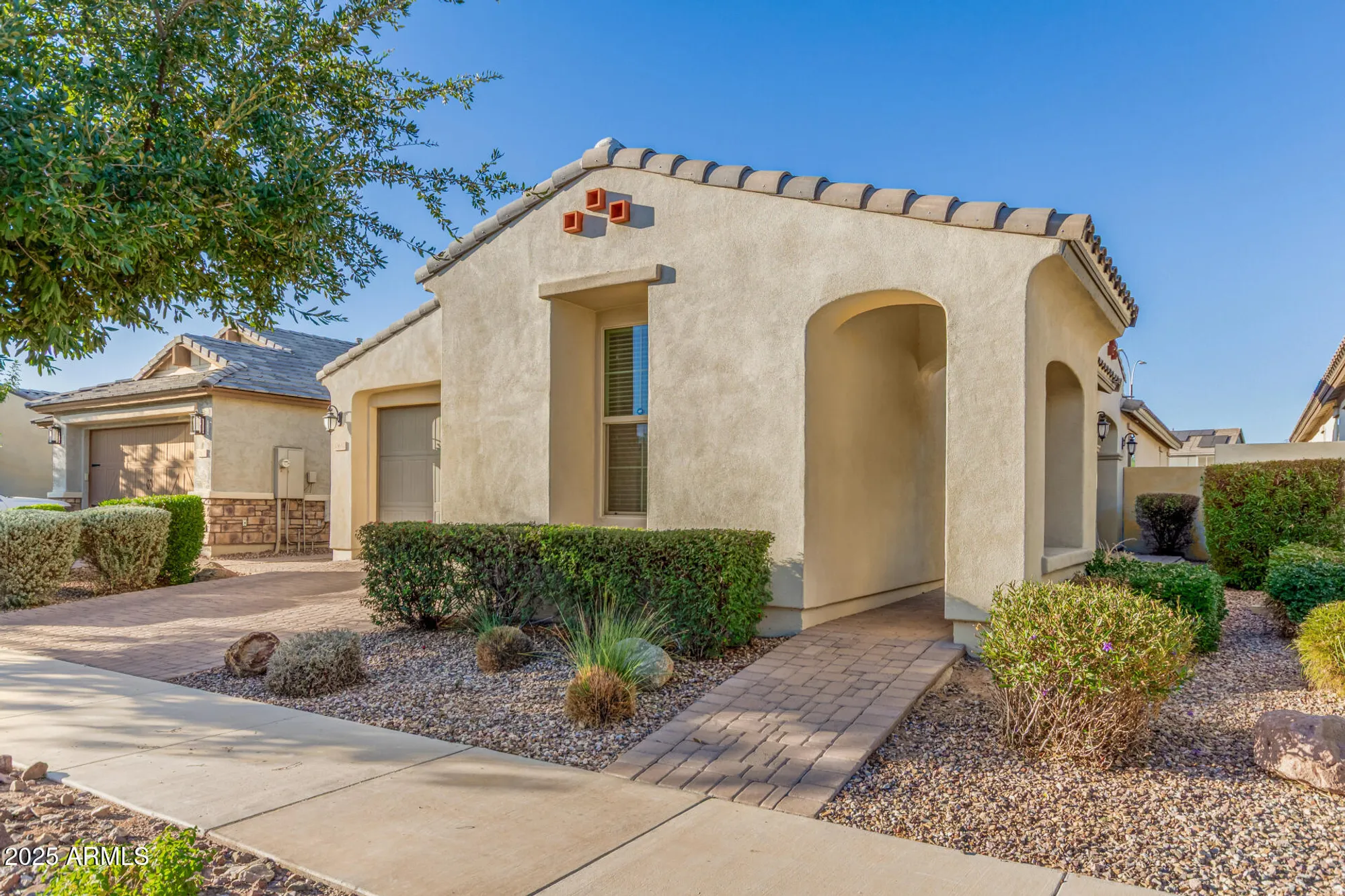 Property Slideshow image 10 of 32 | 10660 e twister ave, Mesa, AZ, 85212