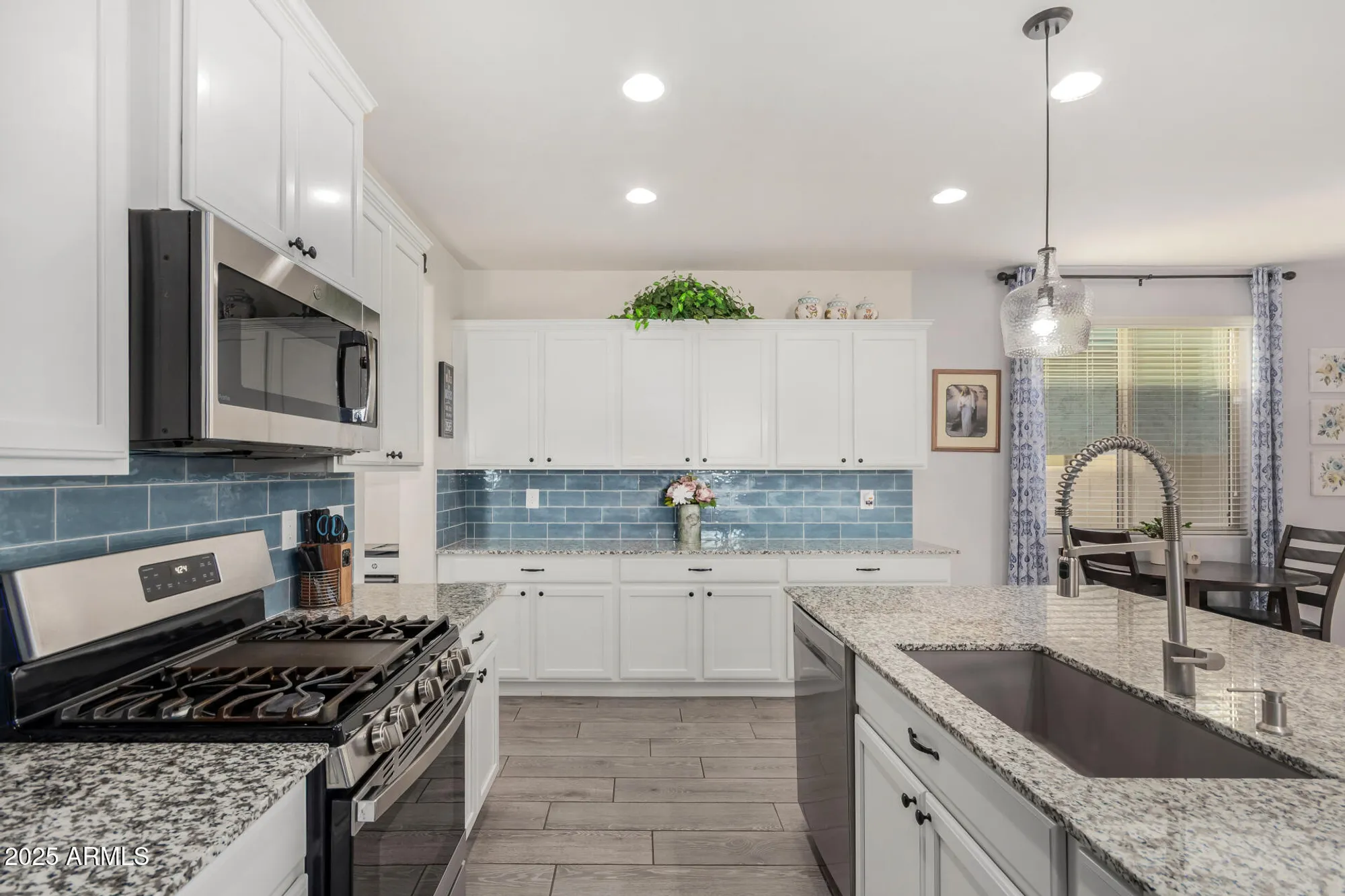 Property Slideshow image 16 of 32 | 10660 e twister ave, Mesa, AZ, 85212