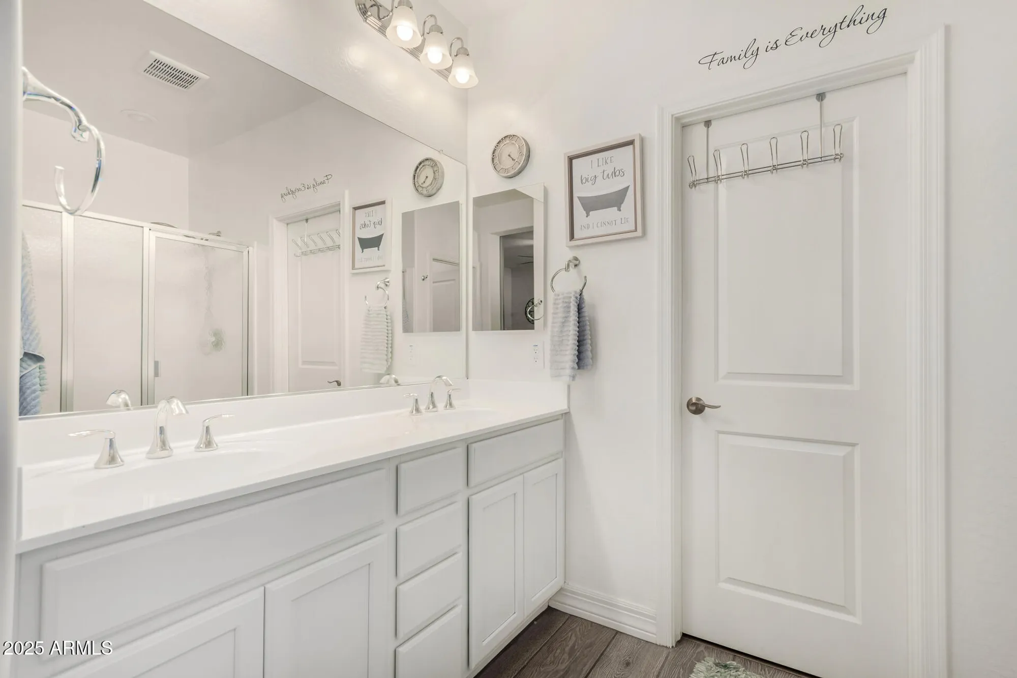 Property Slideshow image 8 of 32 | 10660 e twister ave, Mesa, AZ, 85212