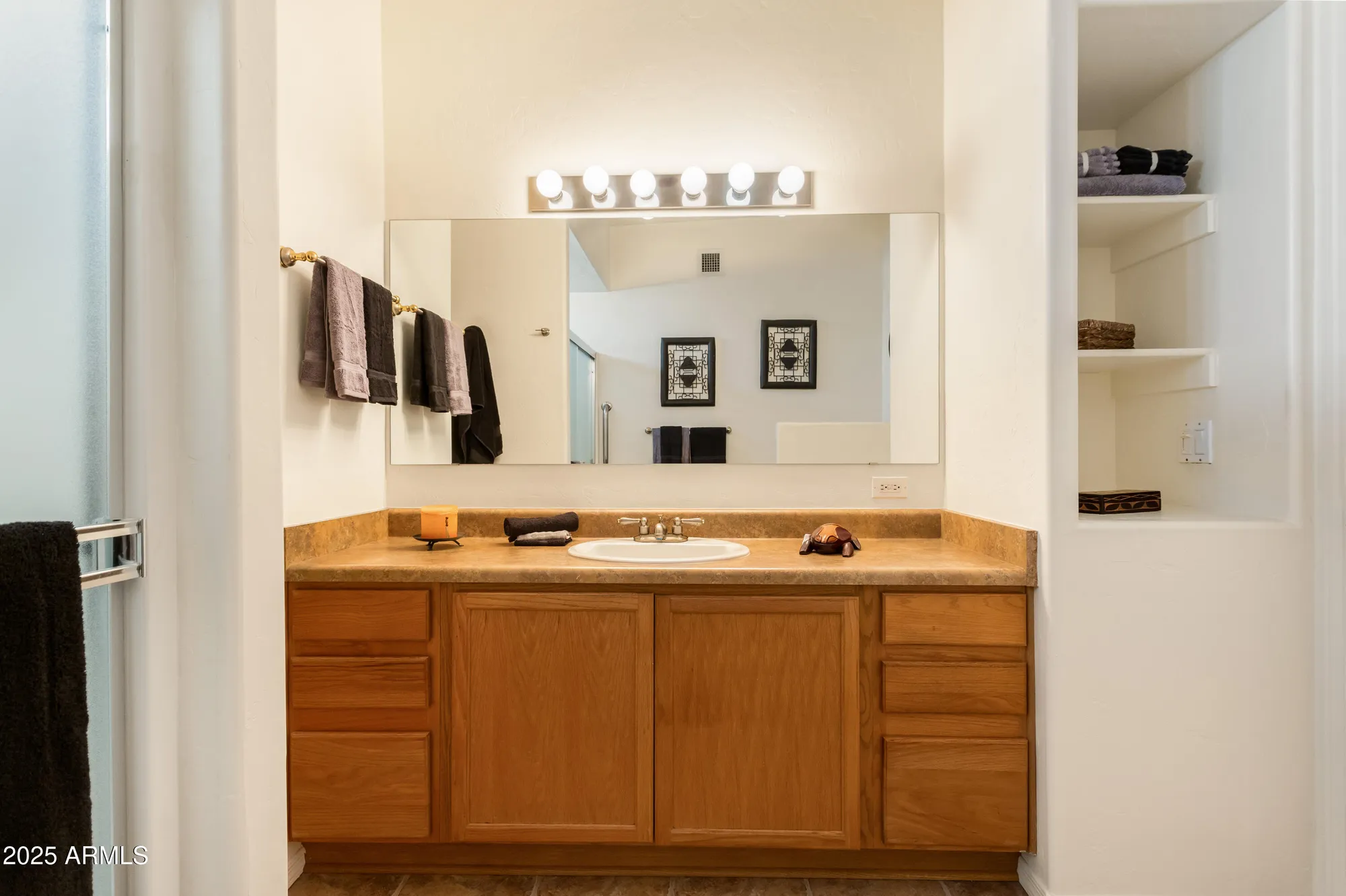 Property Slideshow image 26 of 40 | 497 s clubhouse ln, Sierra Vista, AZ, 85635