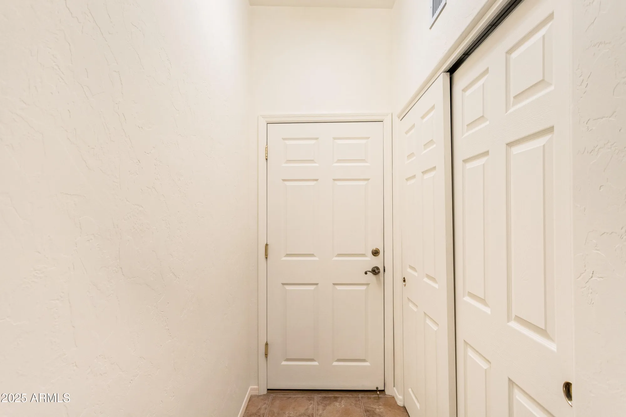 Property Slideshow image 13 of 40 | 497 s clubhouse ln, Sierra Vista, AZ, 85635