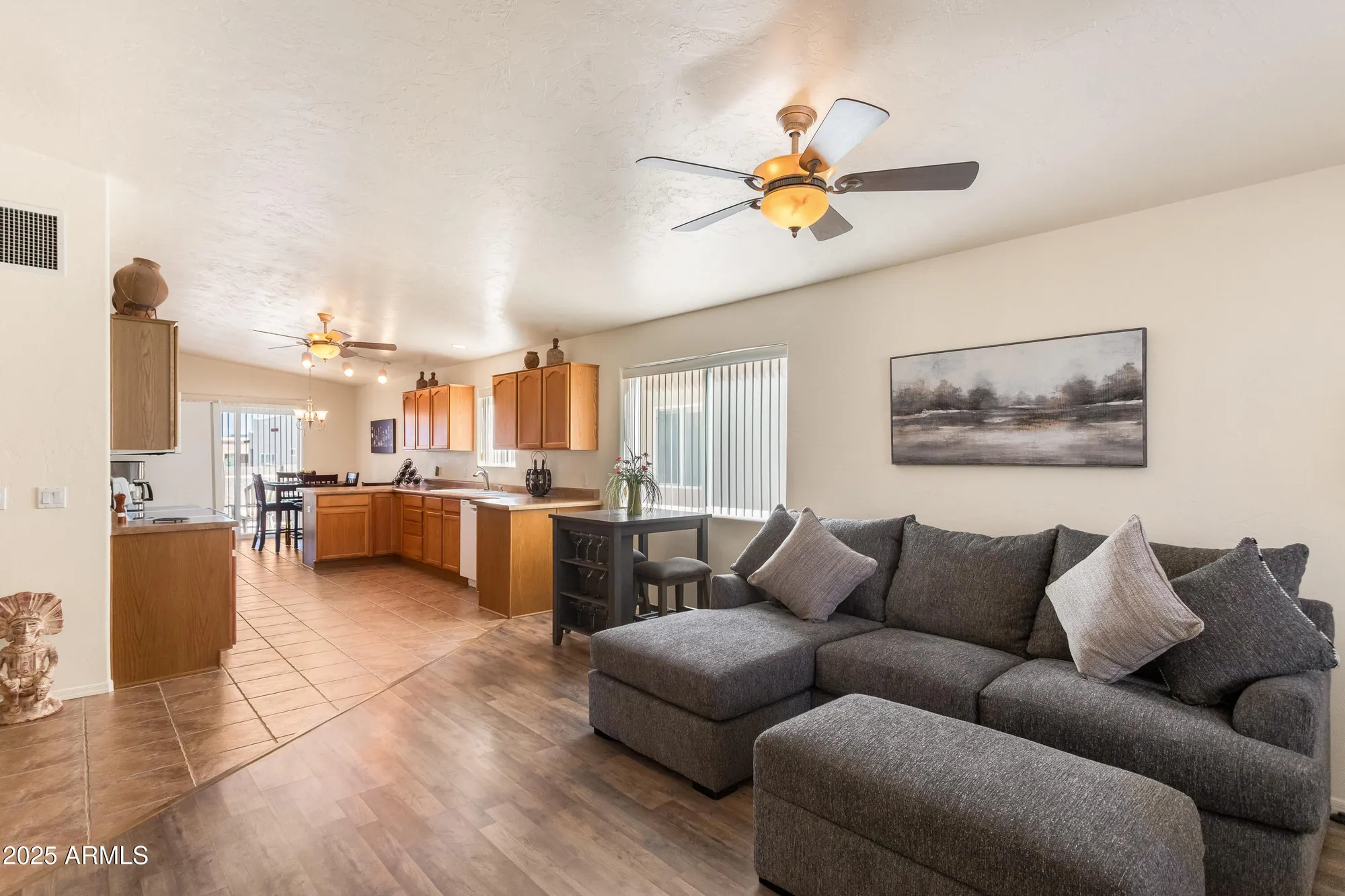 Property Slideshow image 8 of 40 | 497 s clubhouse ln, Sierra Vista, AZ, 85635