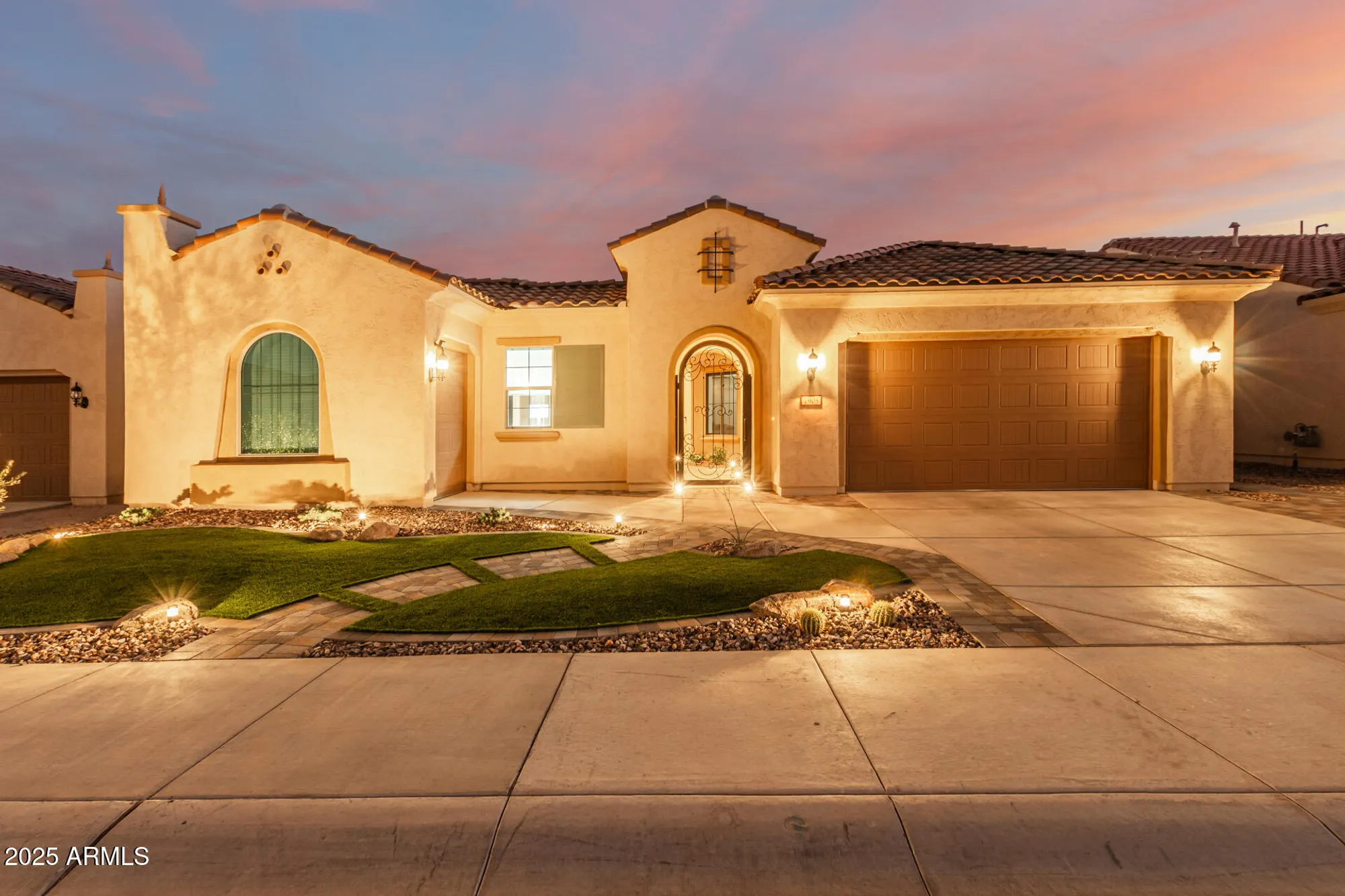 Property Slideshow image 1 of 77 | 7905 w mockingbird way, Florence, AZ, 85132