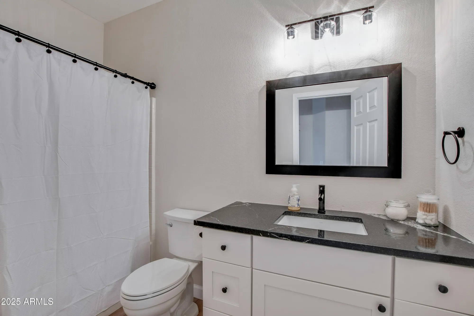 Property Slideshow image 12 of 15 | 9032 w sierra pinta dr, Peoria, AZ, 85382