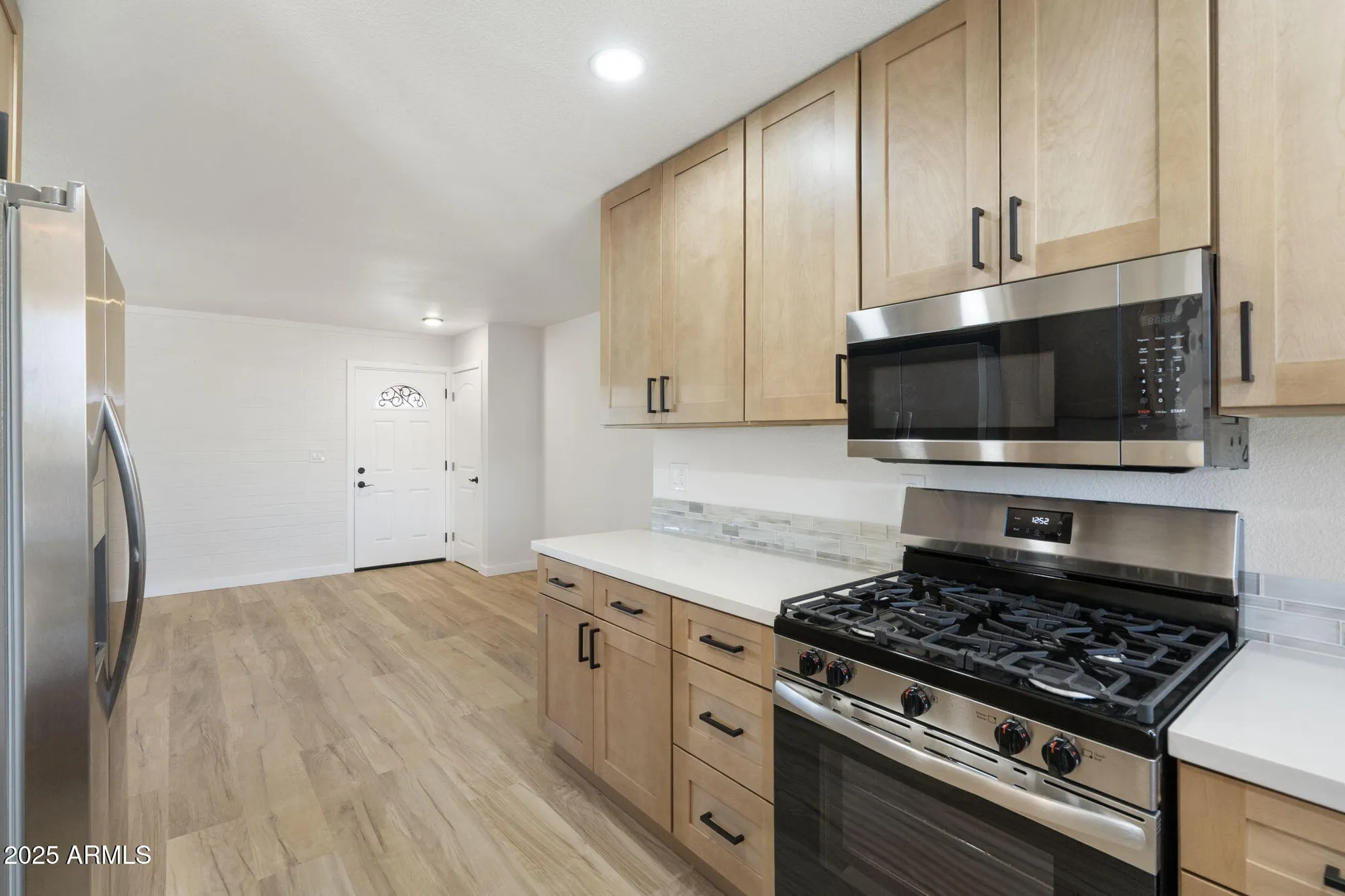 Property Slideshow image 11 of 32 | 10351 w pinehurst dr, Sun City, AZ, 85351