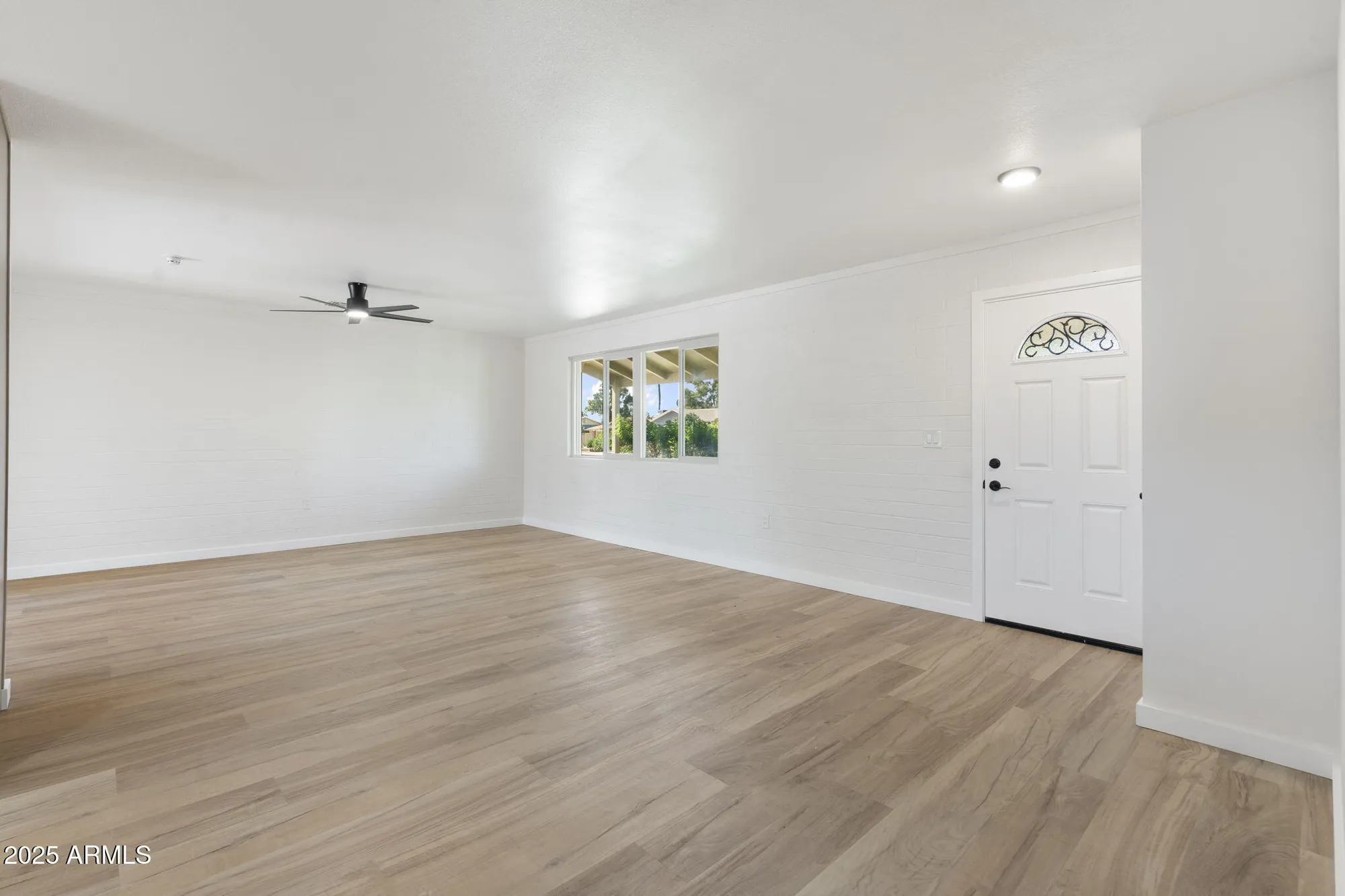 Property Slideshow image 6 of 32 | 10351 w pinehurst dr, Sun City, AZ, 85351