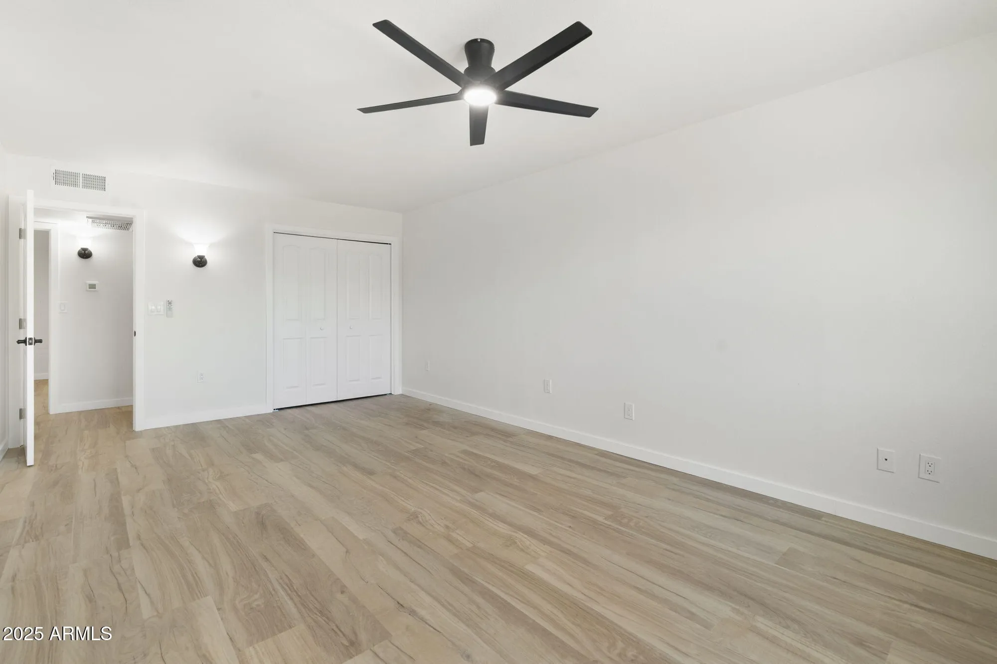 Property Slideshow image 21 of 32 | 10351 w pinehurst dr, Sun City, AZ, 85351