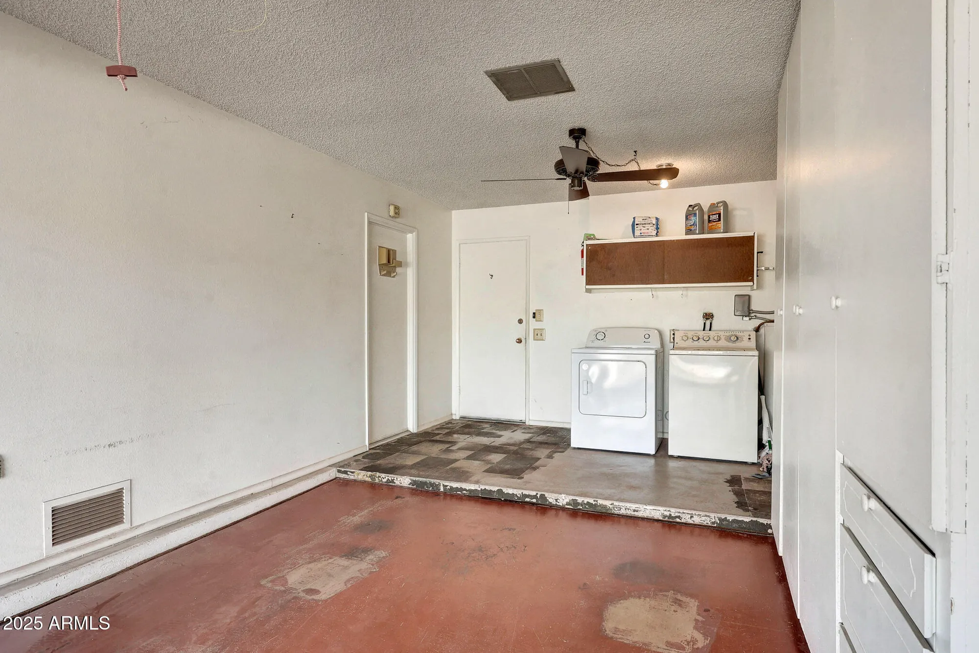 Property Slideshow image 36 of 40 | 12881 n 99th dr, Sun City, AZ, 85351