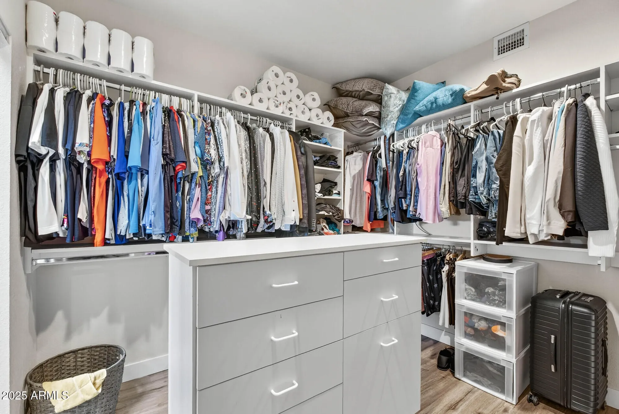 Property Slideshow image 29 of 60 | 25031 s desert trail ct, Sun Lakes, AZ, 85248