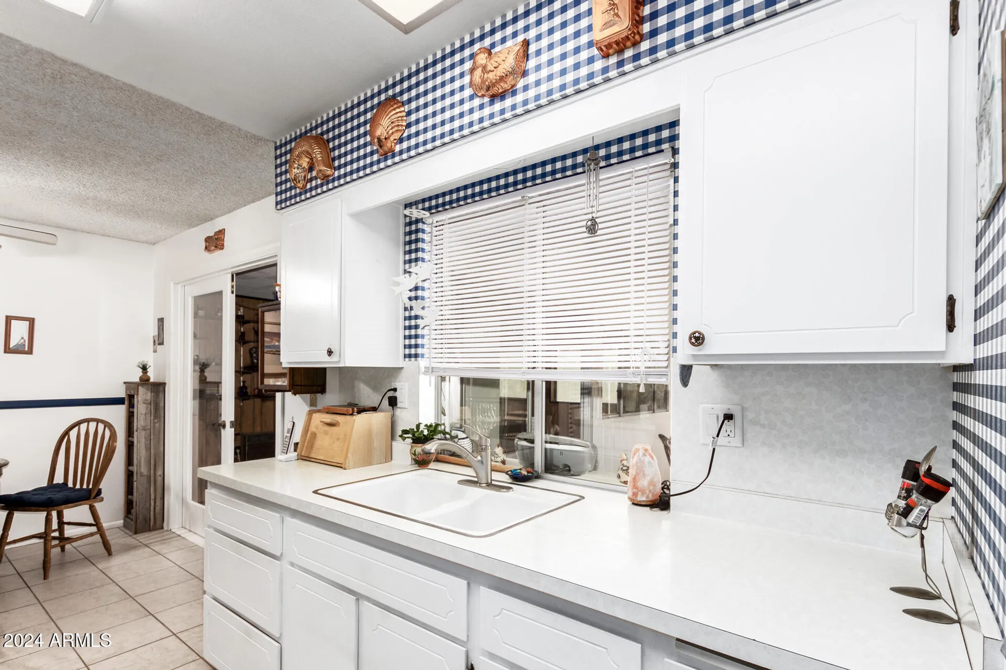 Property Slideshow image 14 of 38 | 9409 w glen oaks cir n, Sun City, AZ, 85351