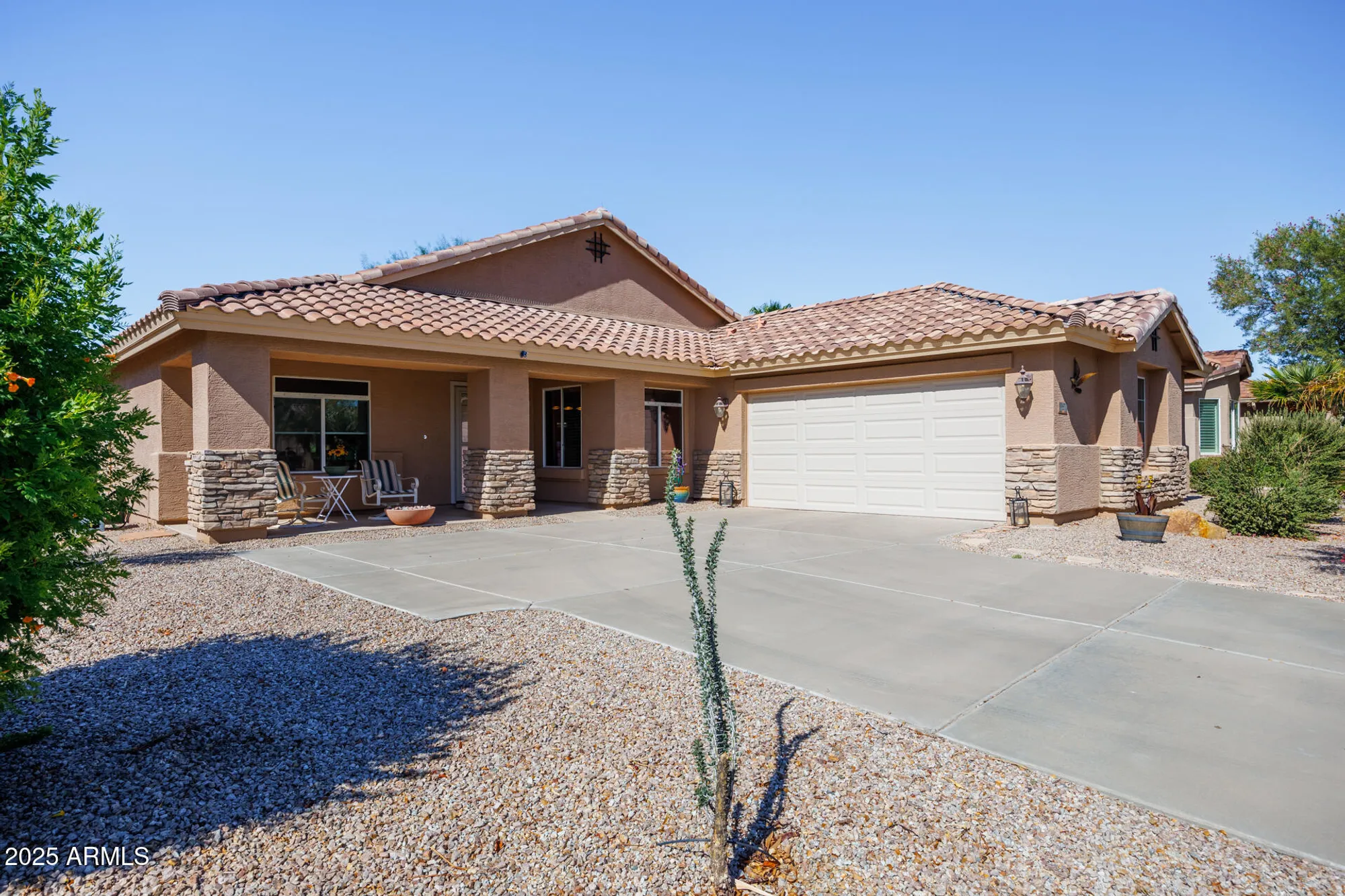 Property Slideshow image 2 of 40 | 147 s los cielos ln, Casa Grande, AZ, 85194