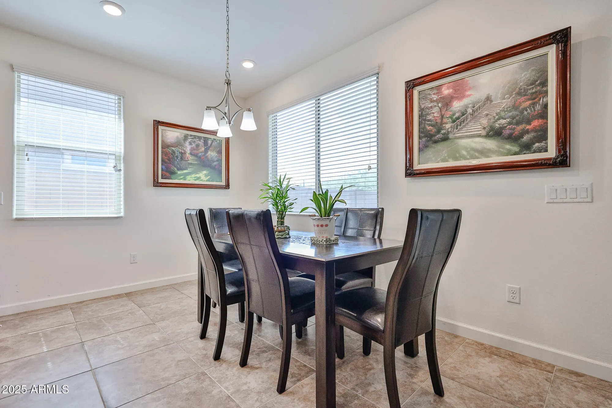 Property Slideshow image 12 of 29 | 4658 n 204th ln, Buckeye, AZ, 85396