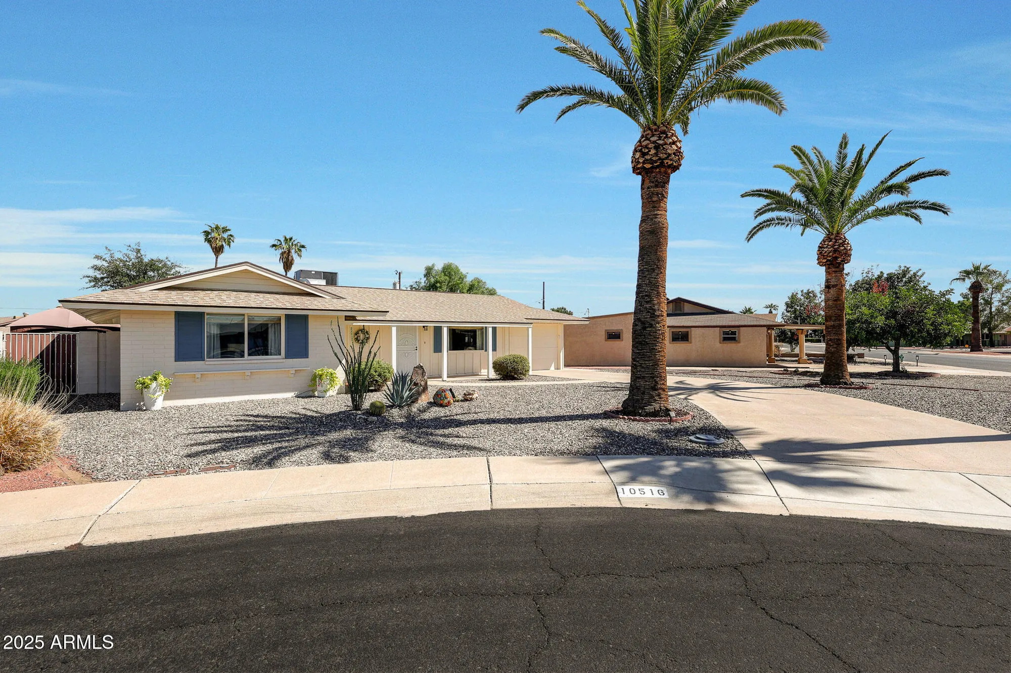 Property Slideshow image 7 of 45 | 10516 w snead dr, Sun City, AZ, 85351