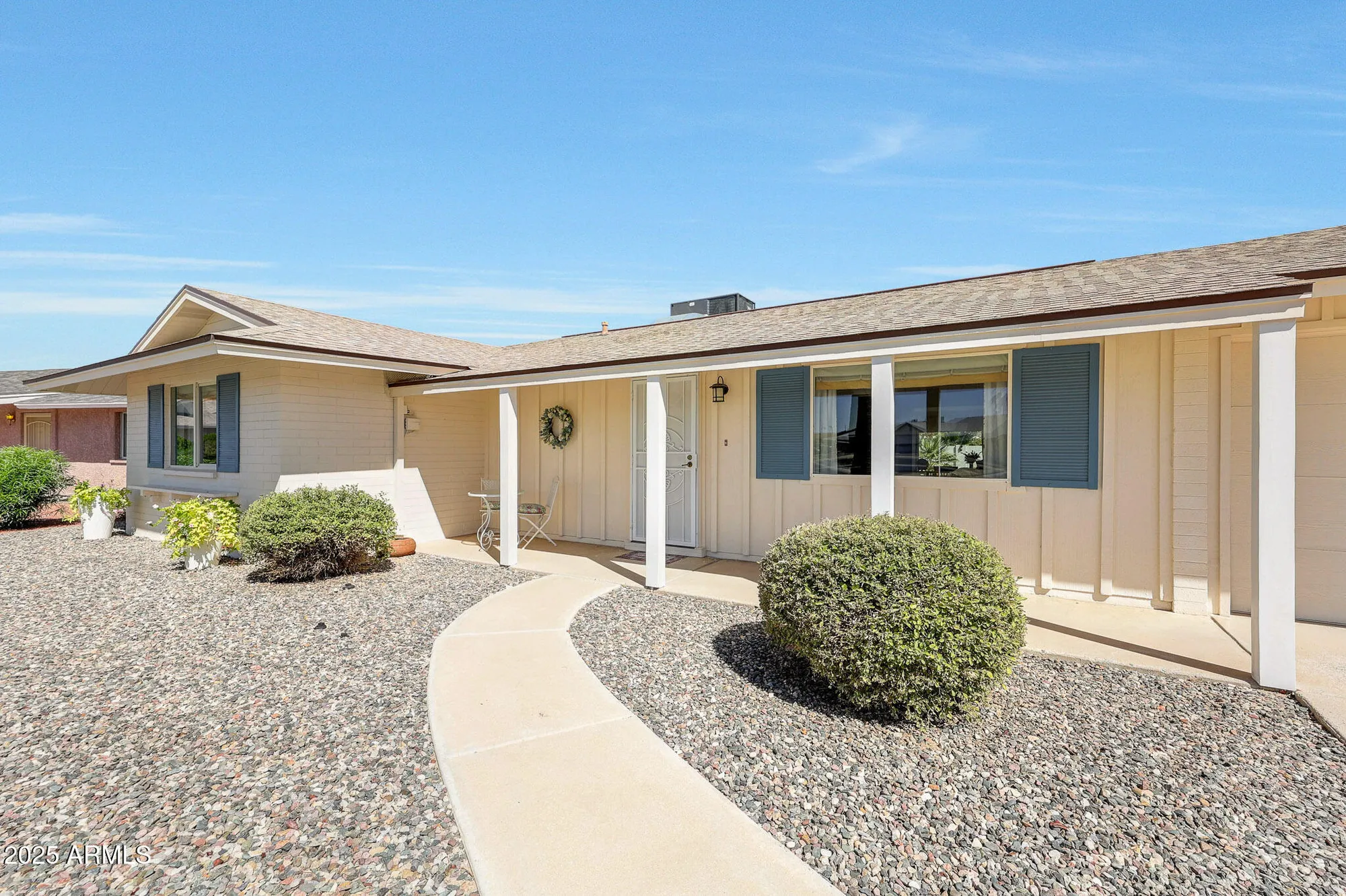 Property Slideshow image 8 of 45 | 10516 w snead dr, Sun City, AZ, 85351