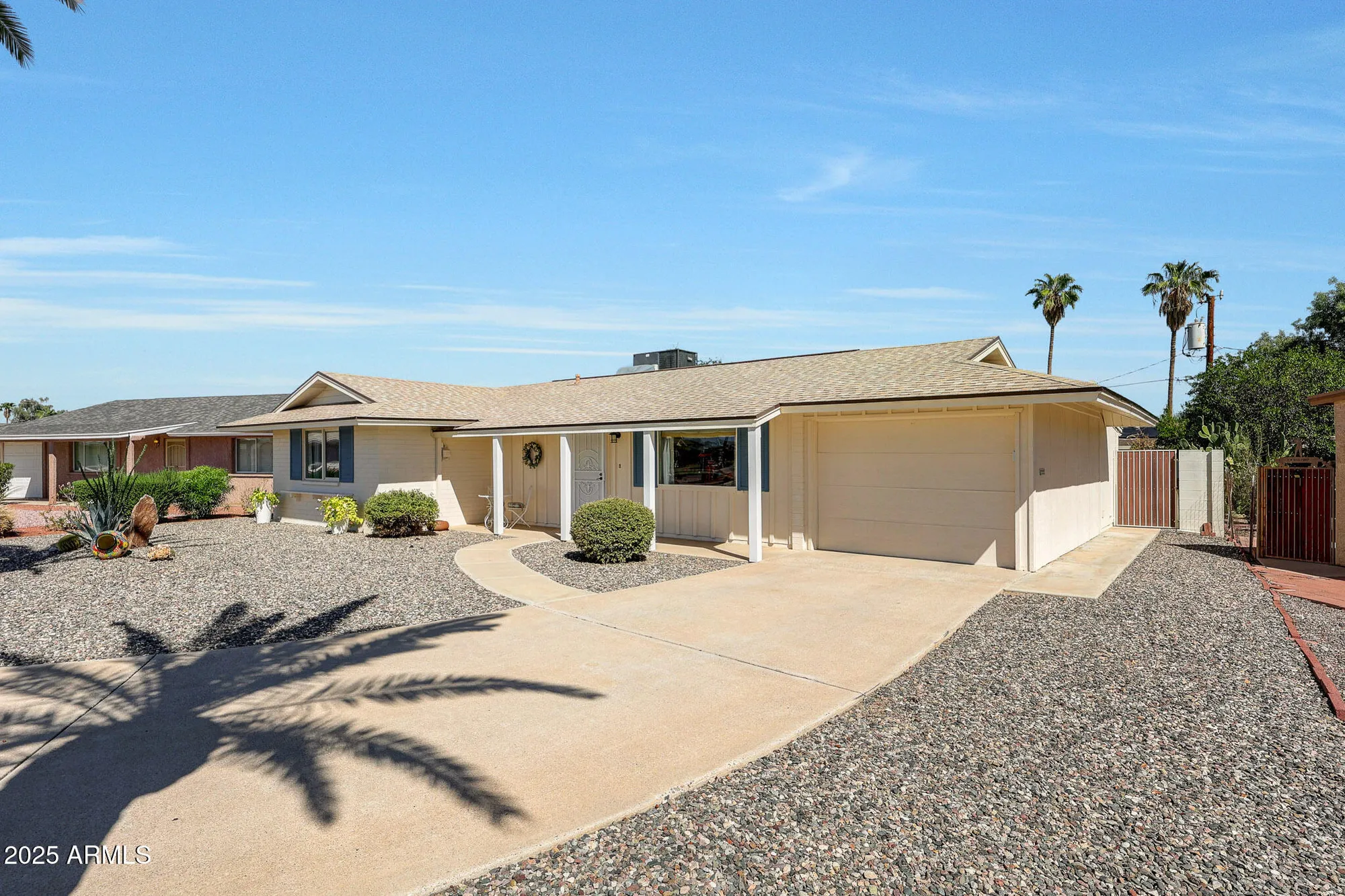 Property Slideshow image 6 of 45 | 10516 w snead dr, Sun City, AZ, 85351