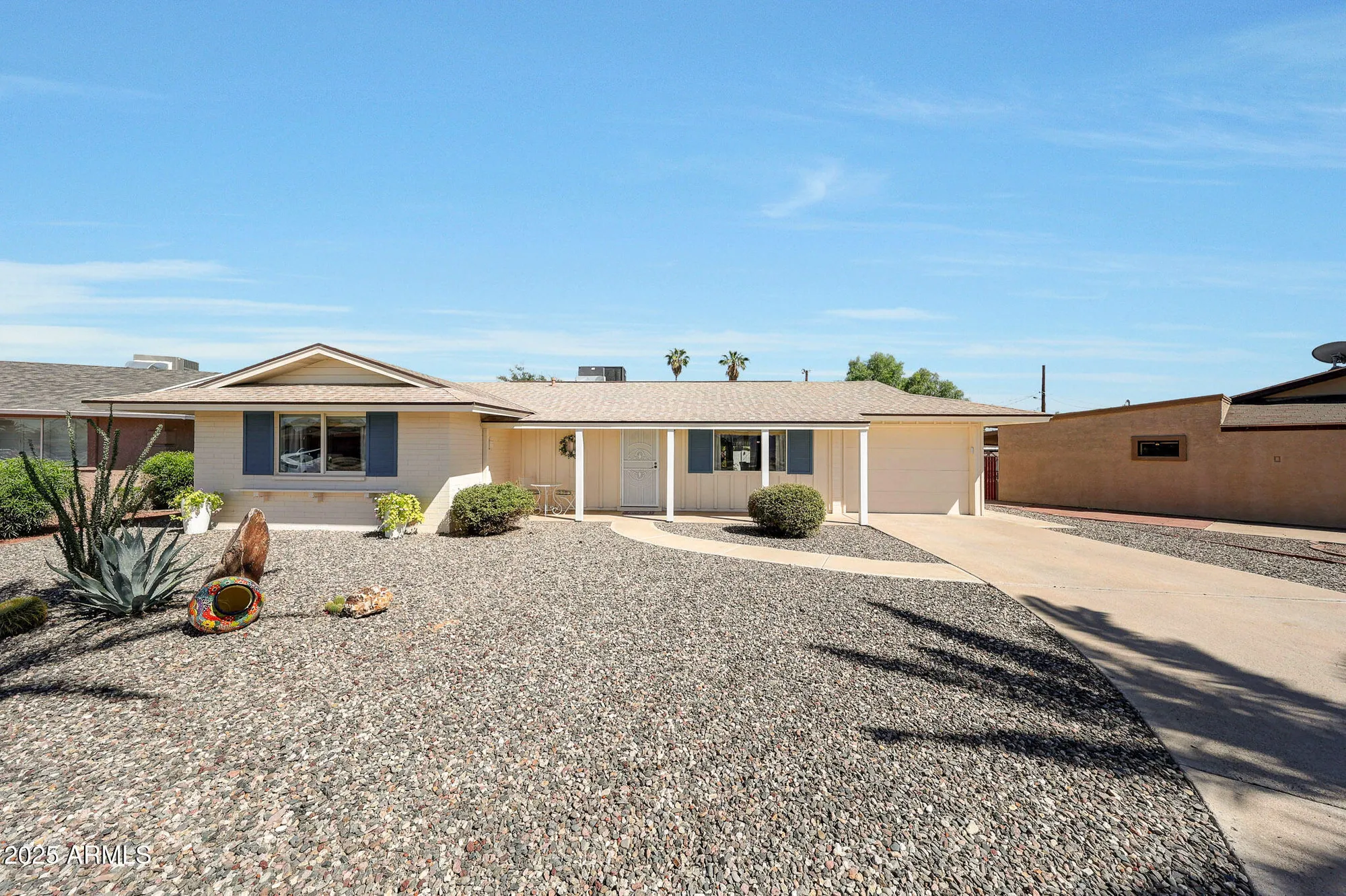 Property Slideshow image 9 of 45 | 10516 w snead dr, Sun City, AZ, 85351