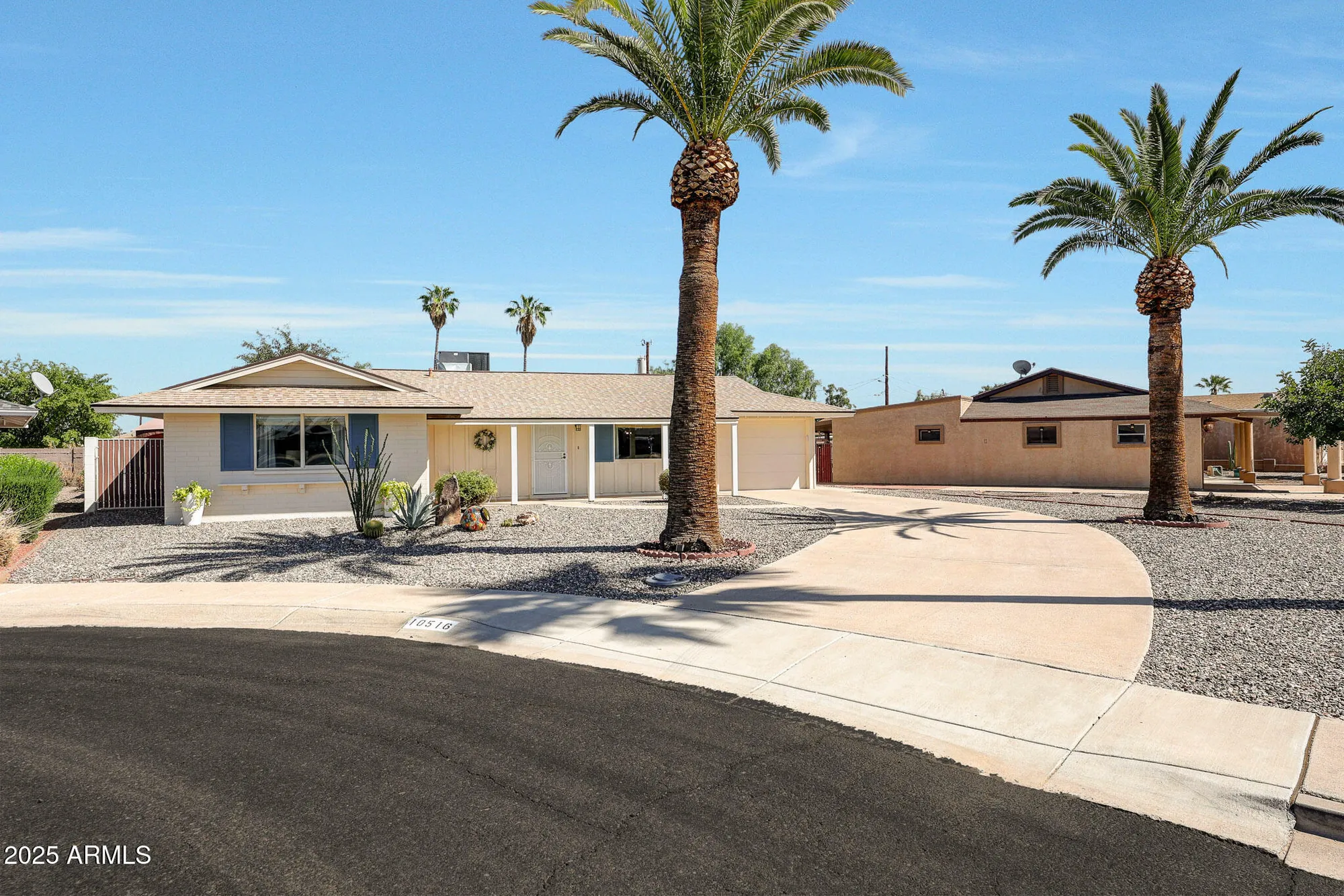 Property Slideshow image 11 of 45 | 10516 w snead dr, Sun City, AZ, 85351