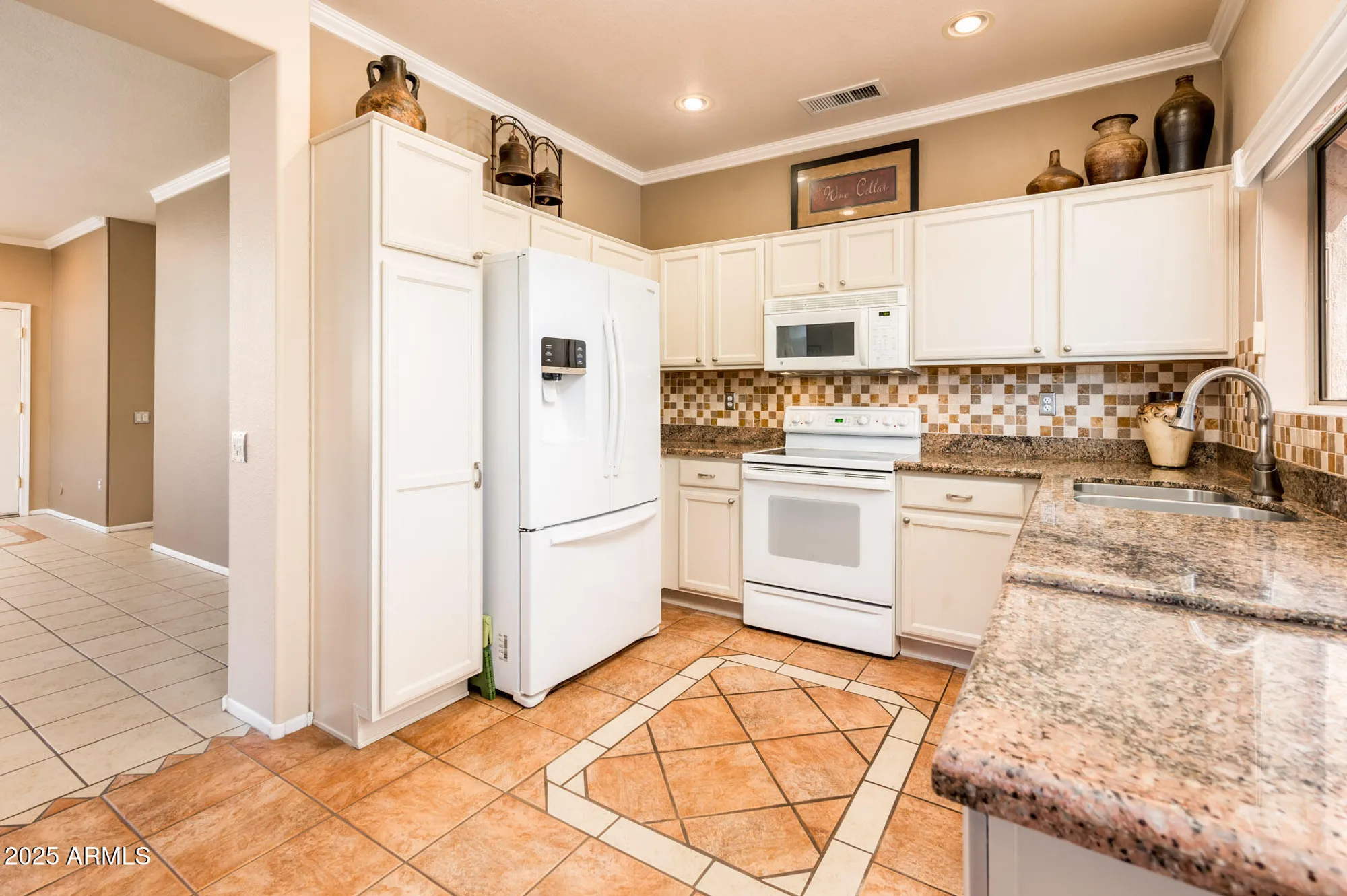 Property Slideshow image 7 of 29 | 16211 w mountain pass dr, Surprise, AZ, 85374