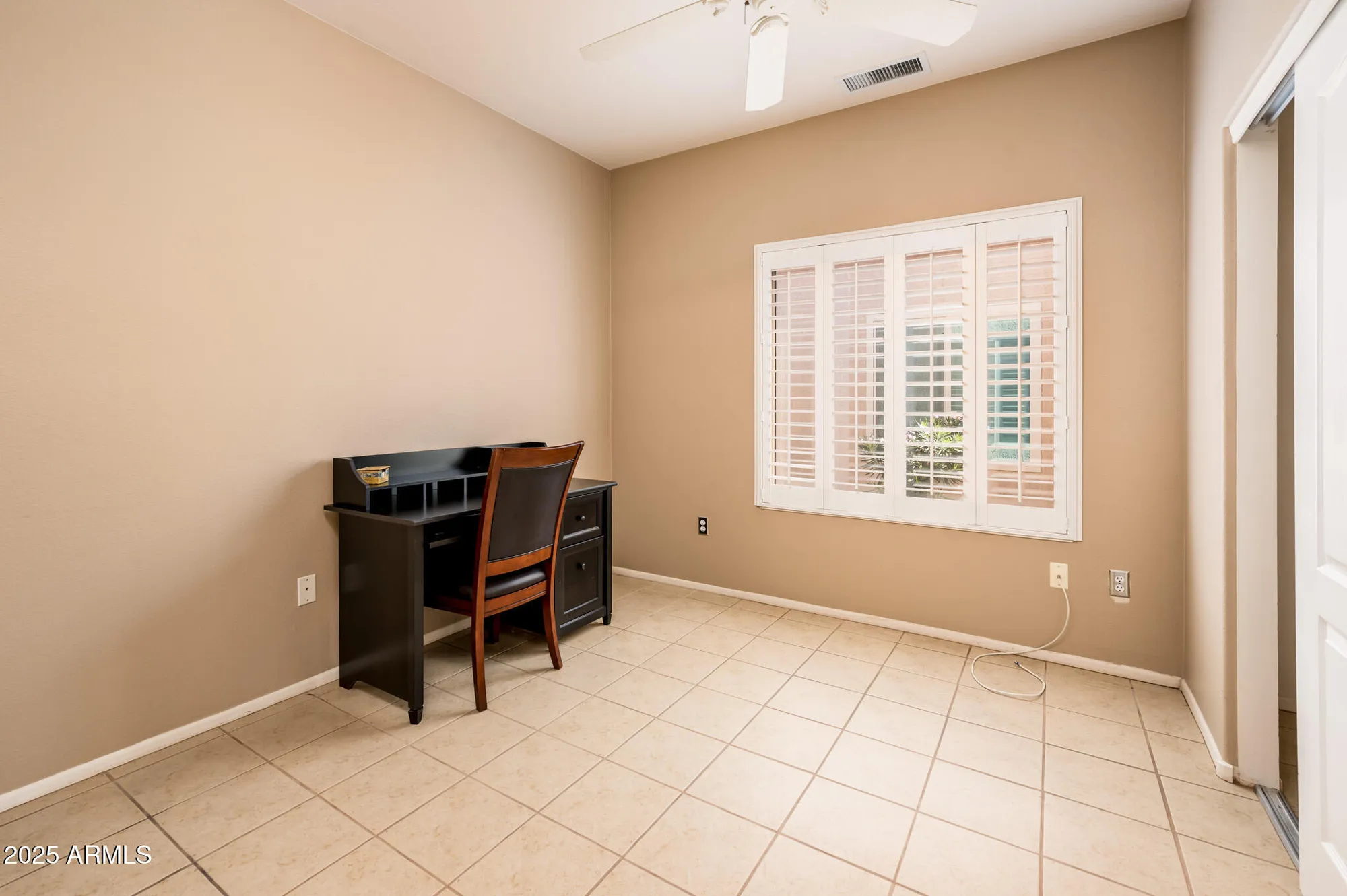 Property Slideshow image 15 of 29 | 16211 w mountain pass dr, Surprise, AZ, 85374