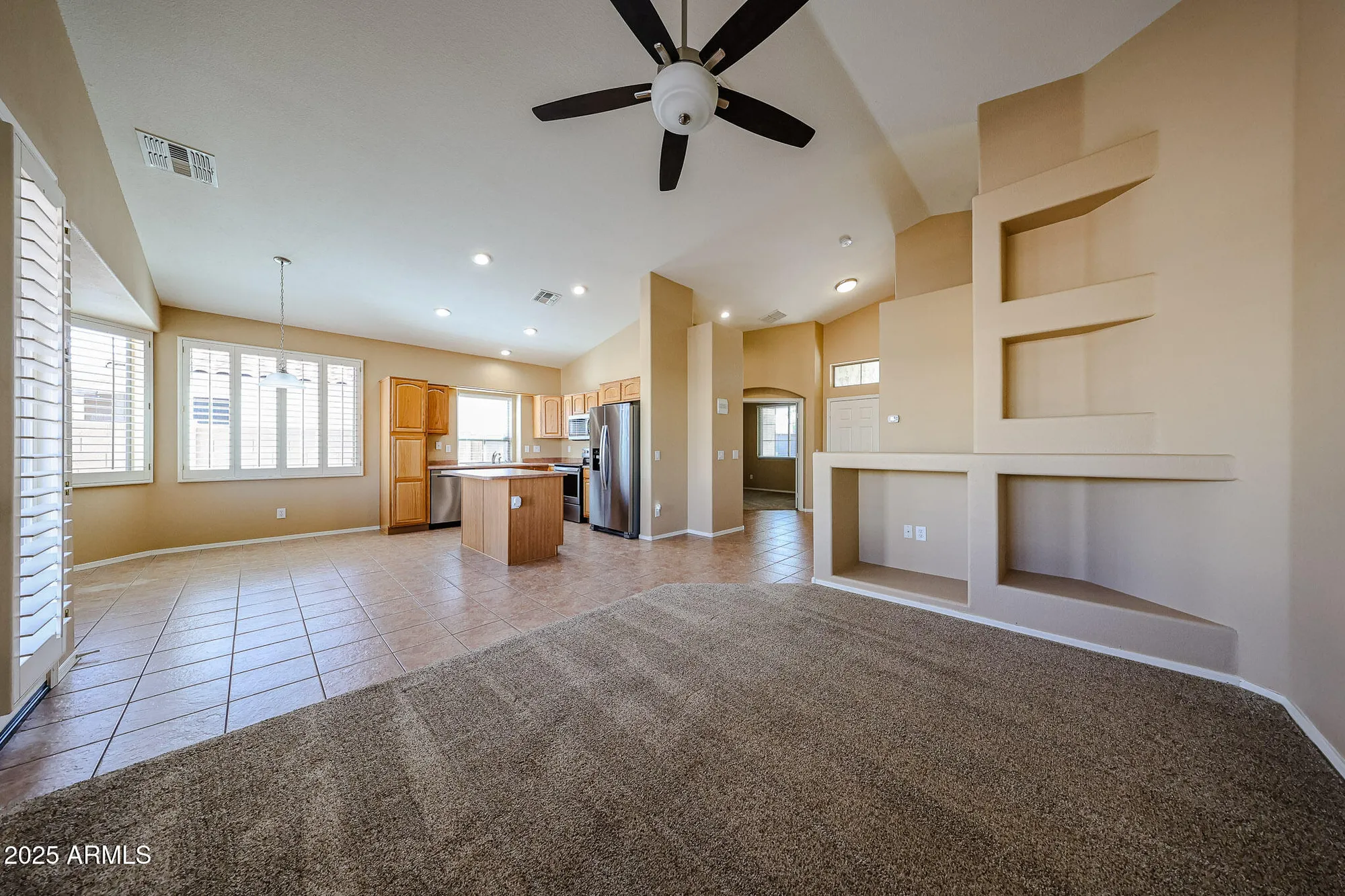 Property Slideshow image 3 of 20 | 18076 w browning dr, Surprise, AZ, 85374