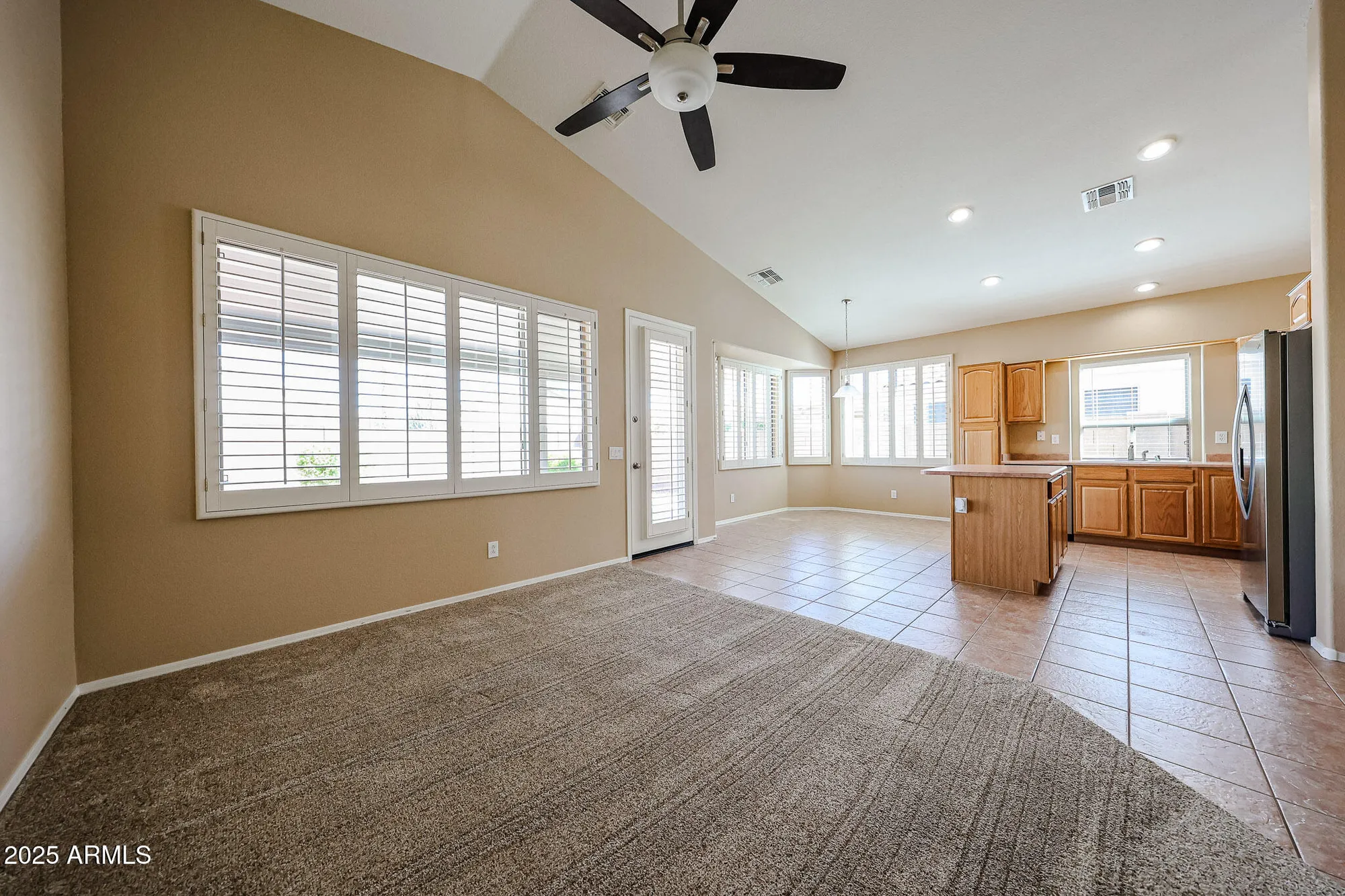 Property Slideshow image 9 of 20 | 18076 w browning dr, Surprise, AZ, 85374